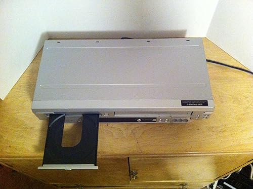 Miniatura 4 de Sylvania Grabadora de casete de vídeo SSD803/reproductor de DVD VHS DVD Video [Electrónica]