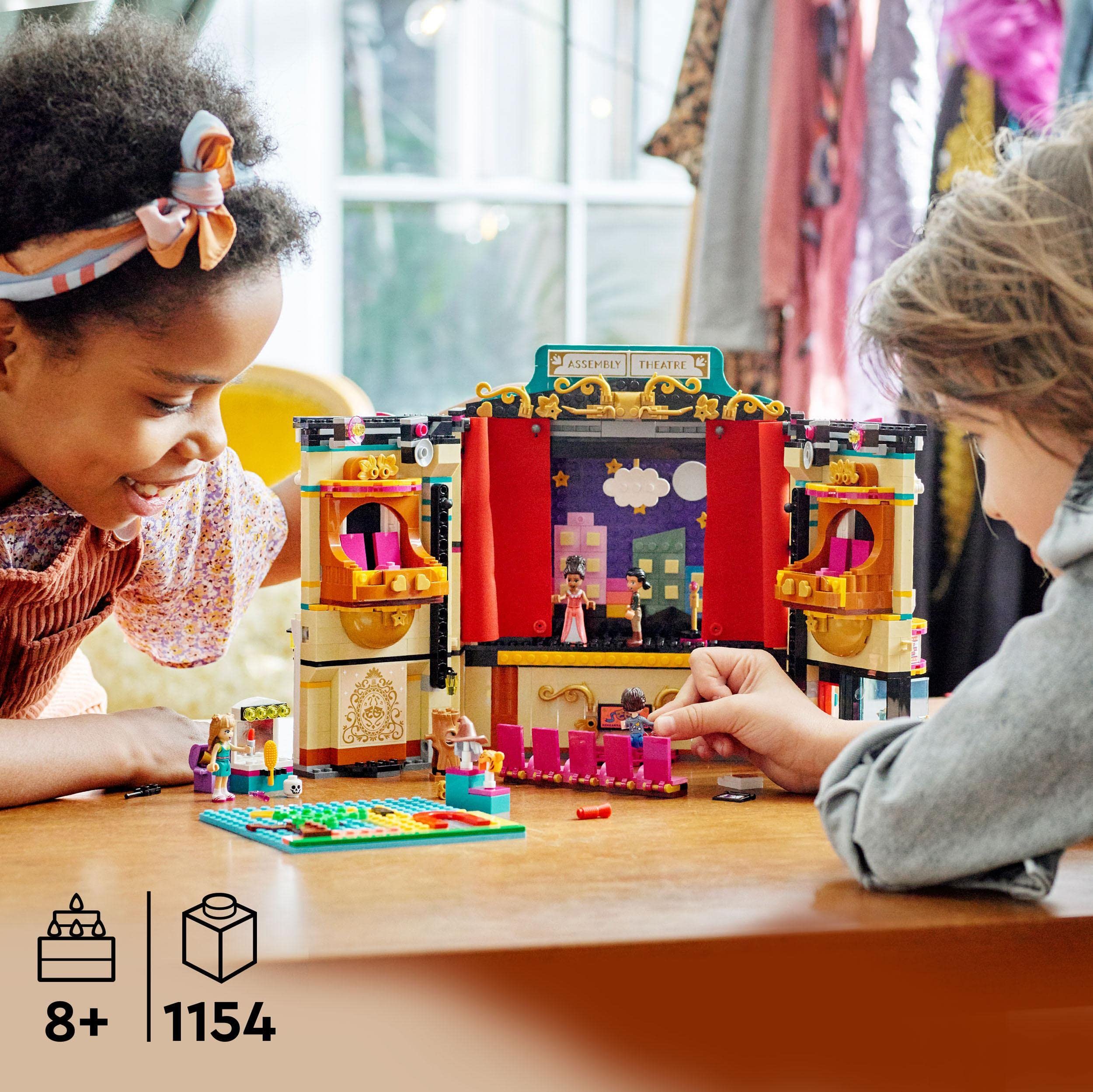 LEGO 41714 Friends Szkoła aktorska Andrei: Zestawy do budowania, Klocki, Zabawki do Zbudowania, Prezent dla Miłośników Aktorstwa w wieku od 8 lat (1154 elementy)