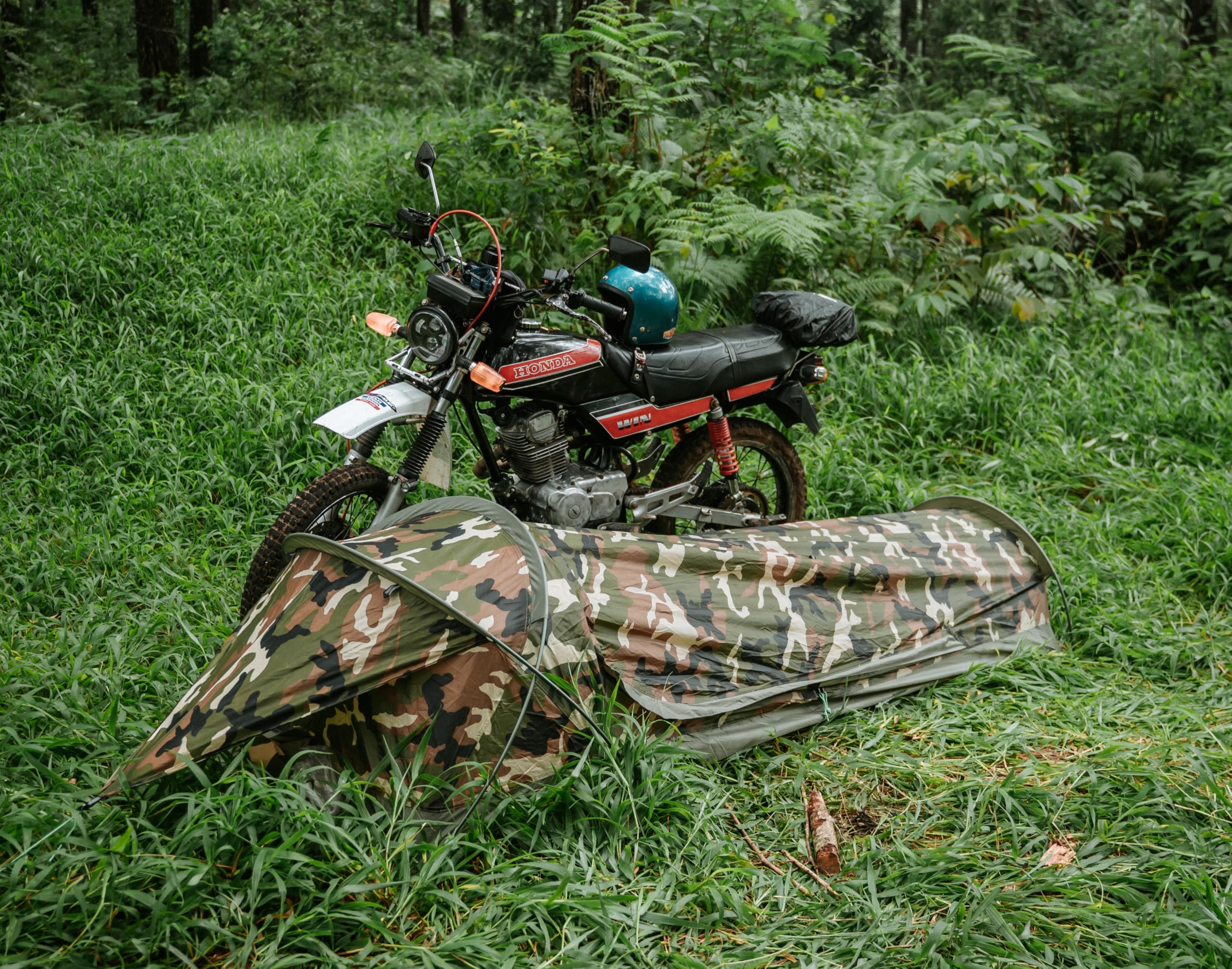 GEERTOP Ultralight Tente de bivouac imperméable pour 1 personne, vert, sac de couchage d'extérieur, couverture de bivouac de camping, couverture réutilisable pour l'extérieur, le camping, la randonnée