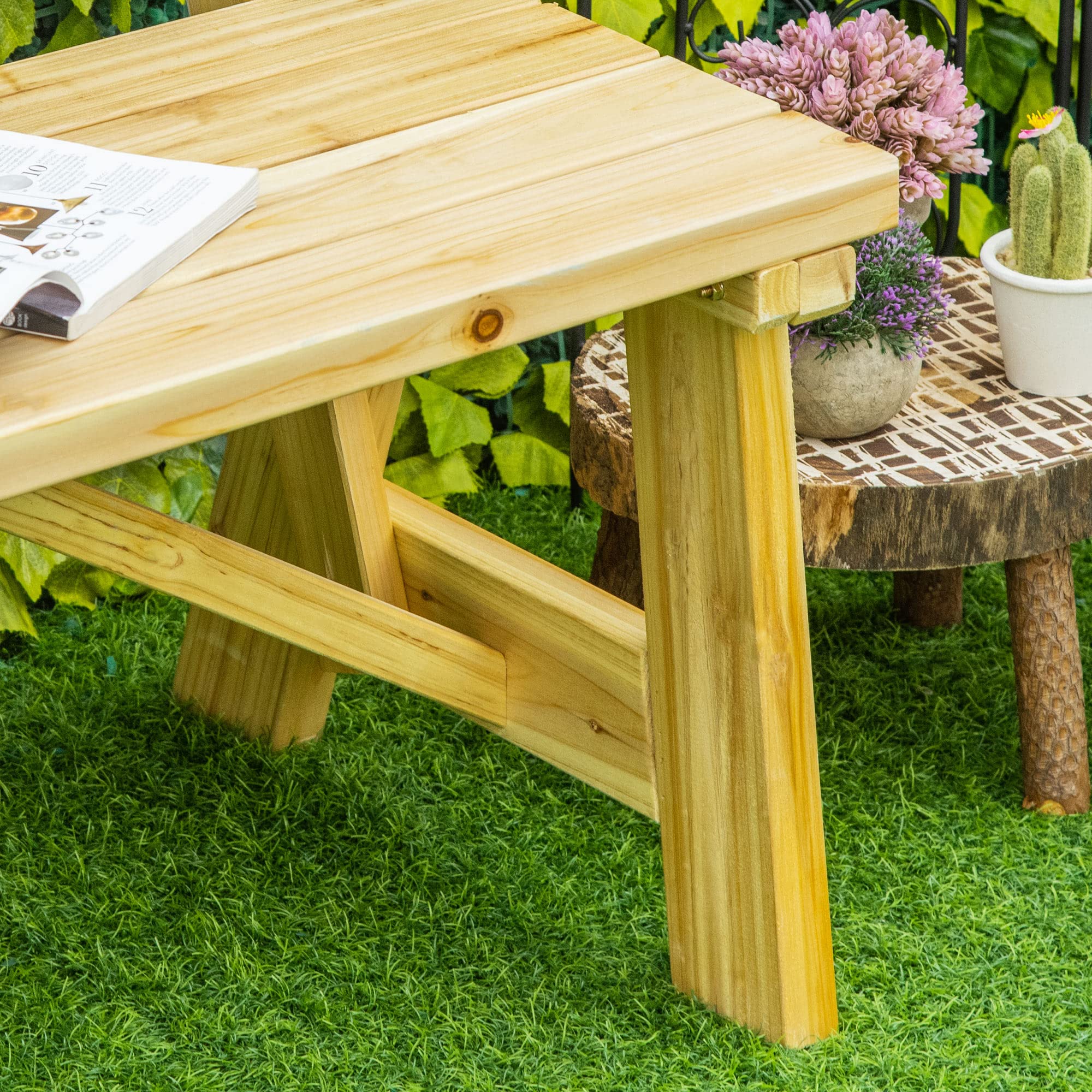 Outsunny 2-Sitzer Gartenbank Holz, wetterfest Sitzbank, UV-Beständig Gartenmöbel mit Rückenlehnen, Parkbank 220kg belastbar, Balkonbank, Holzbank für Balkon Terrasse, Garten, 116 x 56 x 80 cm, Natur