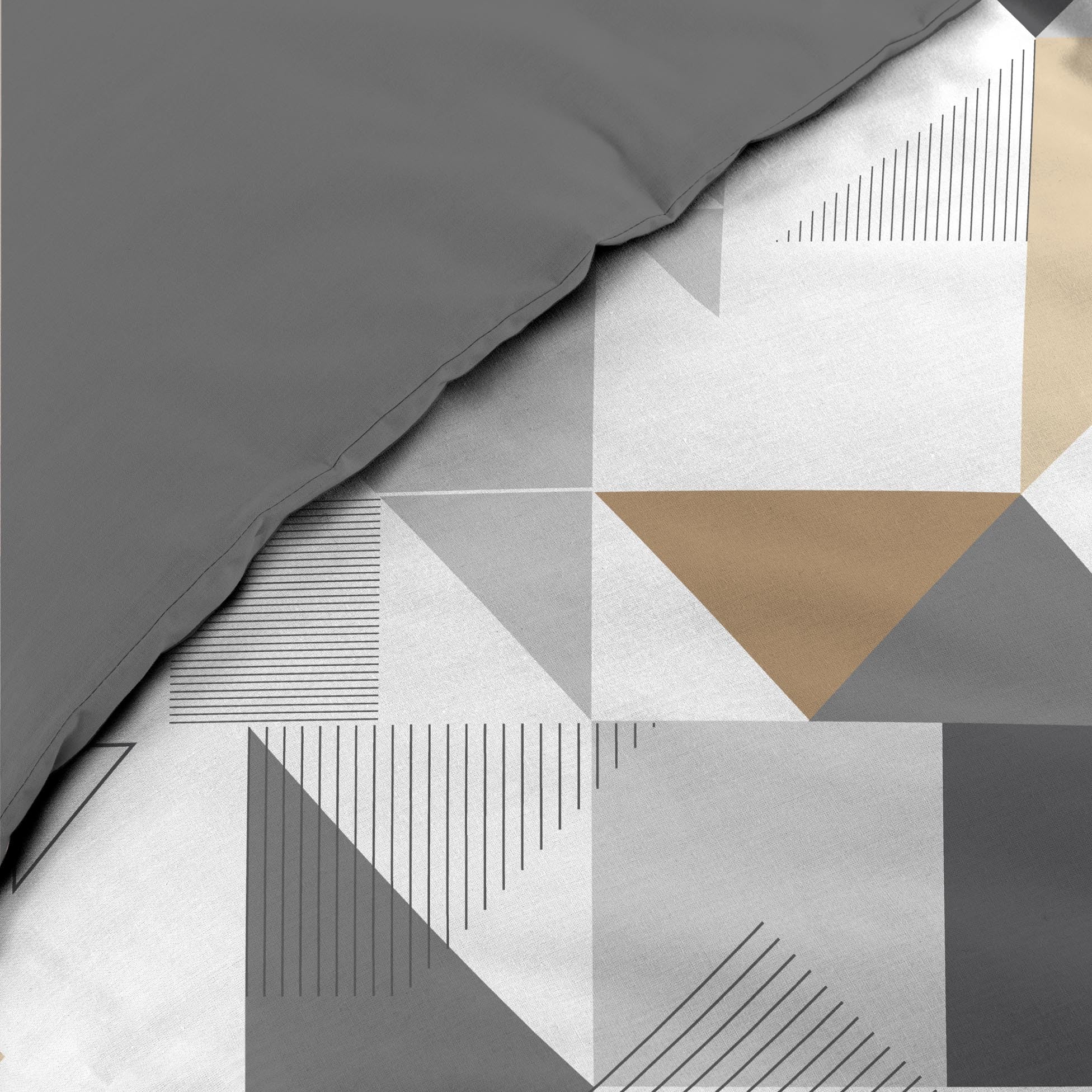 Douceur d'Intérieur Trigone Parure 3 Pezzi, 240 x 220 cm, Microfibra Stampata