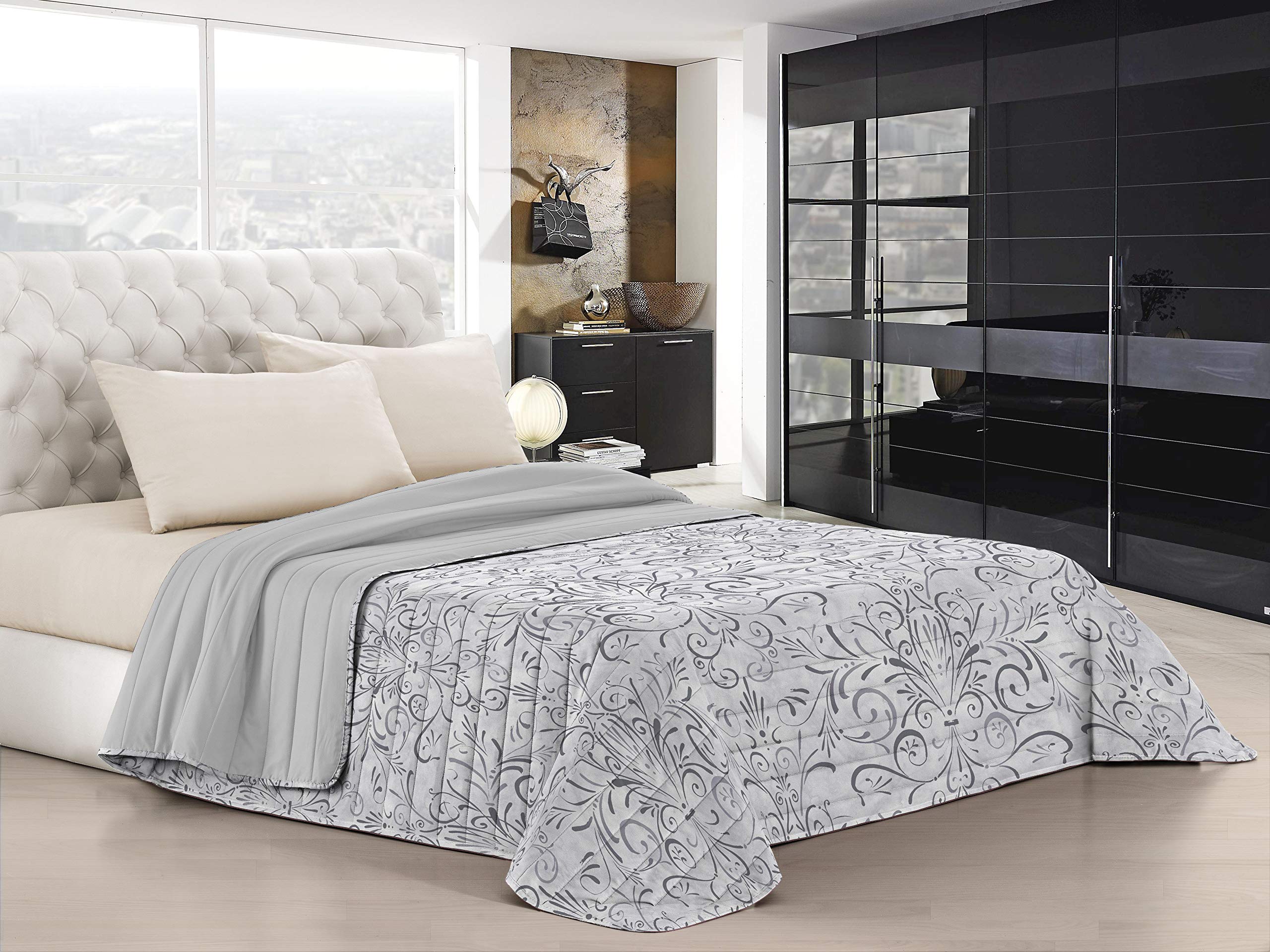 Italian Bed Linen “ Fantasy” Summer Quilt, Linen, Ornato, Single