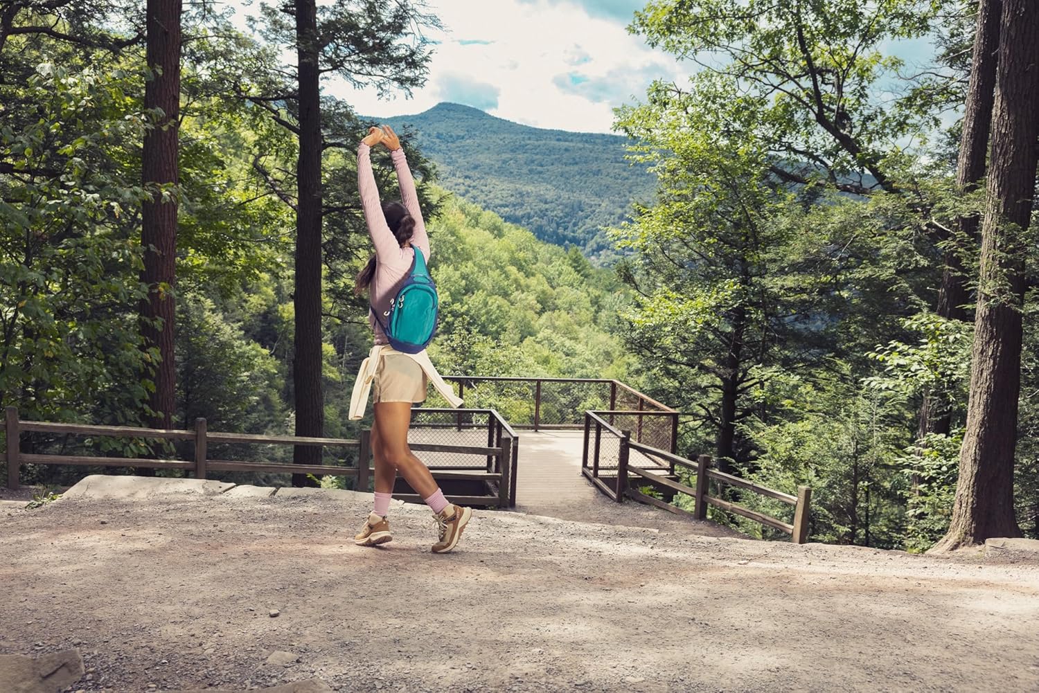 KEEN womens Hightrail Mid Height Durable Lightweight Breathable Leather Waterproof - Image 9