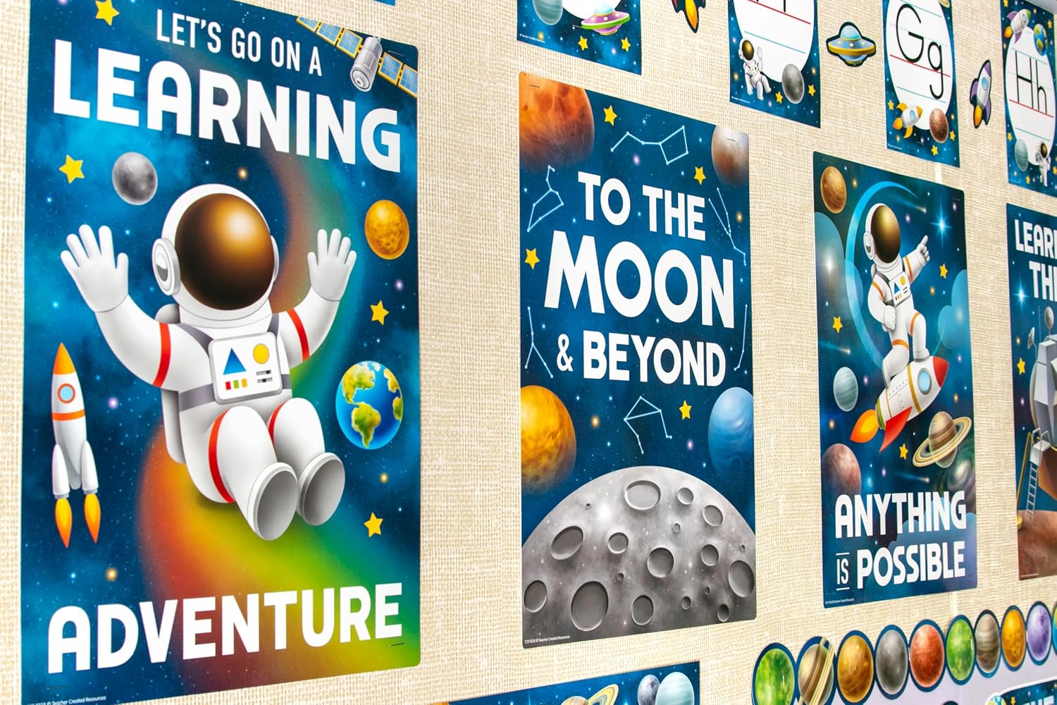 Teacher Created Resources Outer Space Crew Educational Poster Pack (TCR9338)