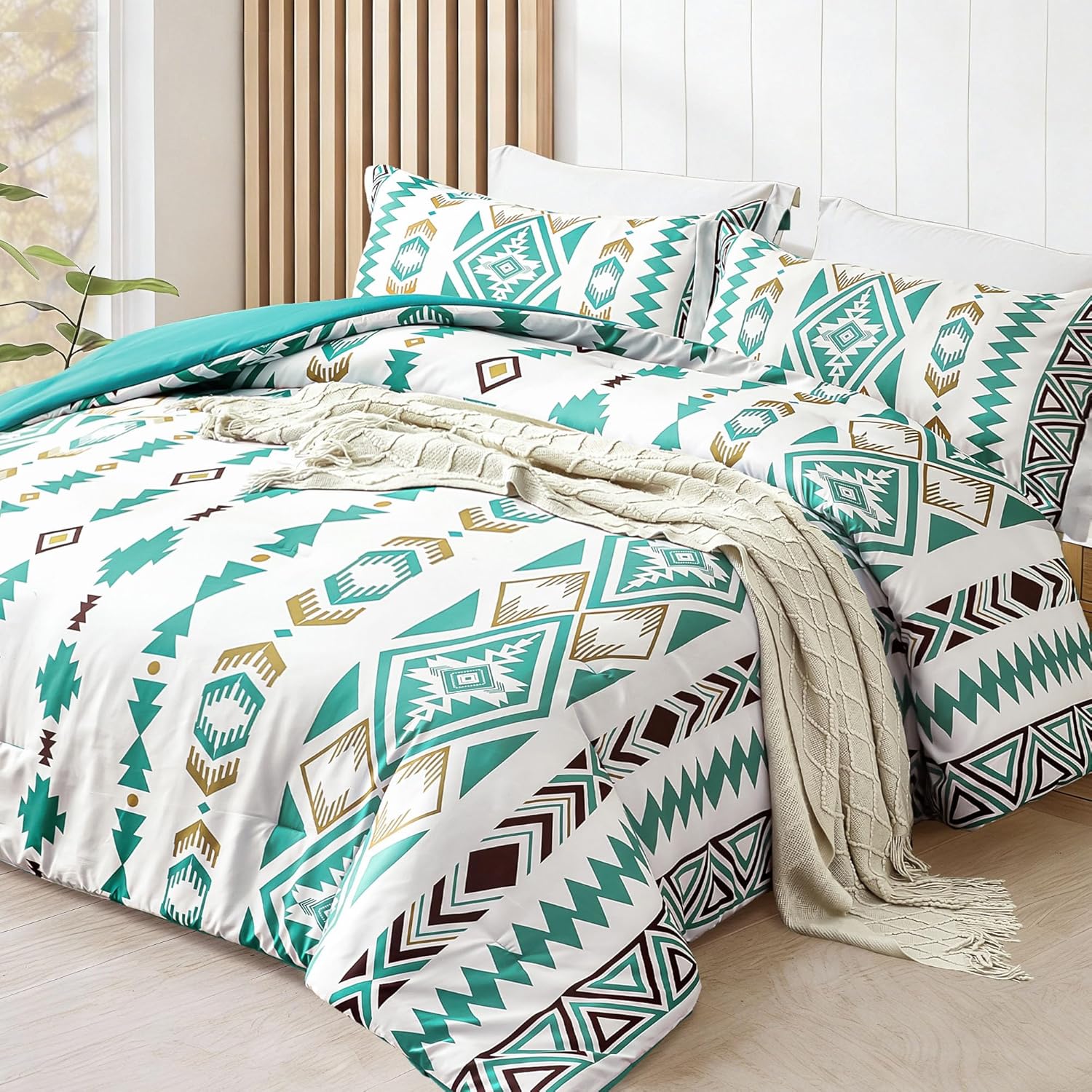 Tyrot King Comforter Set – 3 Piece Turquoise Boho Aztec Bedding, Western Southwestern Style Comforter Sets, Soft Lightweight Comforter for All Seasons, 1 Comforter & 2 Pillow Shams
