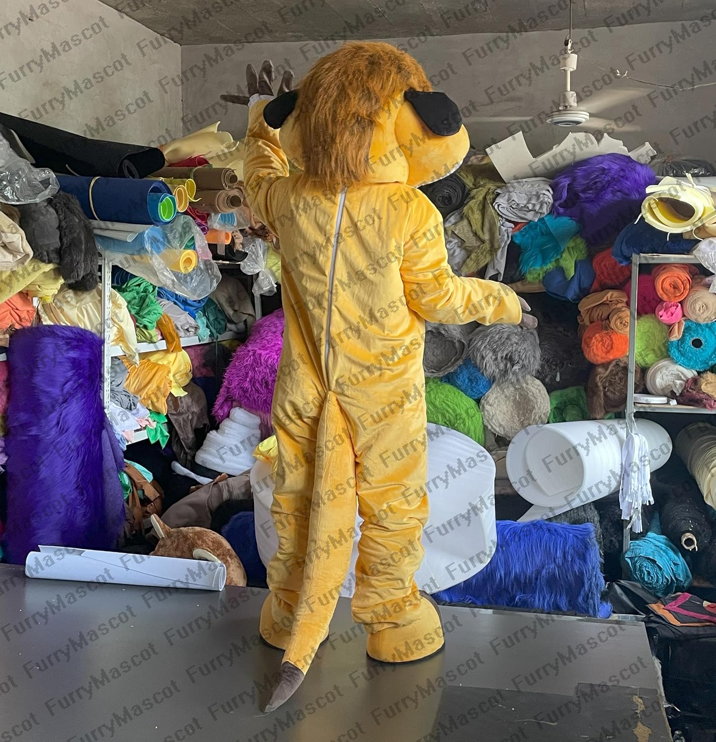 New Sport Lion Timon Meerkats Mascot Costumes Mascotte School Spirit