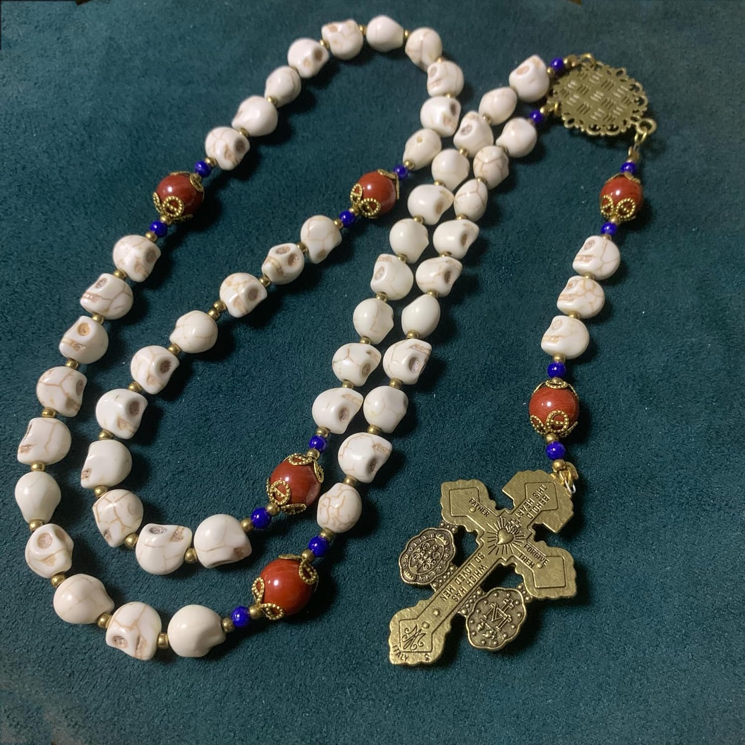 Lcqq handmade vintage Howlite skulls and Red Agate beads 5 decade rosary necklace crucifix cross catholic gift