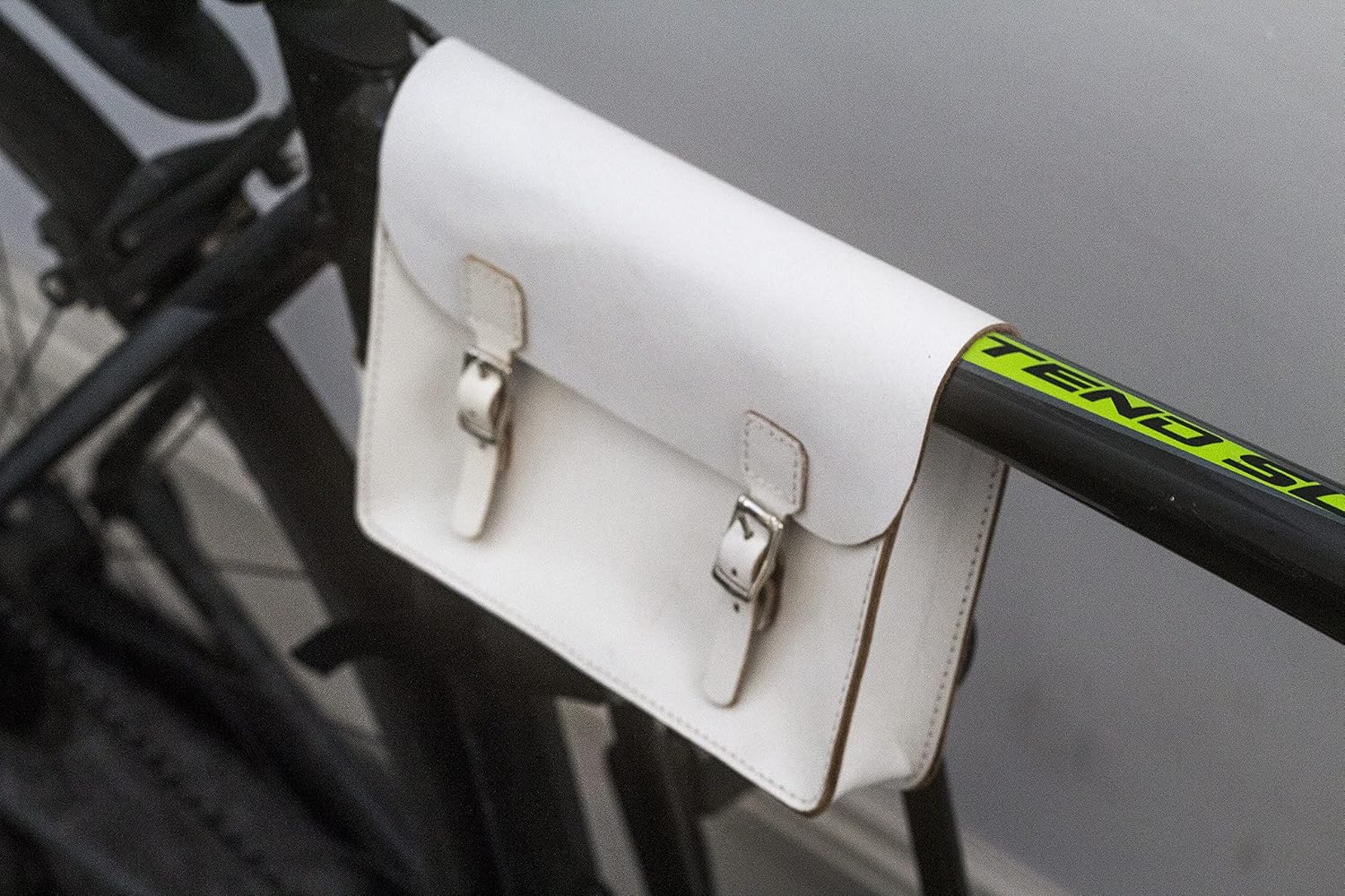 London Craftwork Bike Frame Bag Handcrafted Natural Leather White 8.6"x6.5"x2" - Image 5