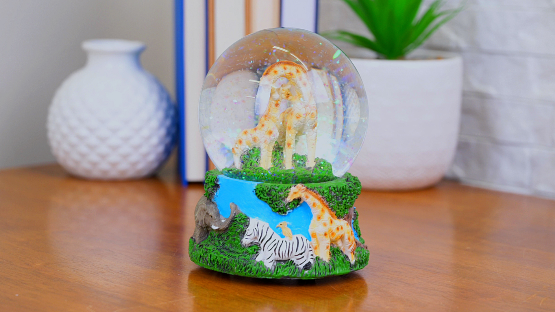 記念グッズ APE HEAD  GLOBE BAPEXCLUSIVE™ AOYAMA APE HEAD KEYCHAIN BAPE STORE® HARAJUKU APE