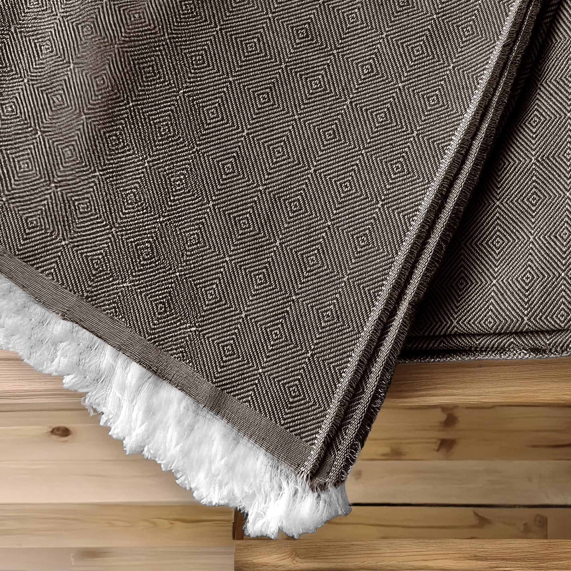 HIPERMANTA Colcha Multiusos Sofa. Plaid Sofa. Manta Foulard. Plaid Multiusos Cubresofa. Comoda Practica Suave Calida. Modelo Indo 180x285 cm Color Marron