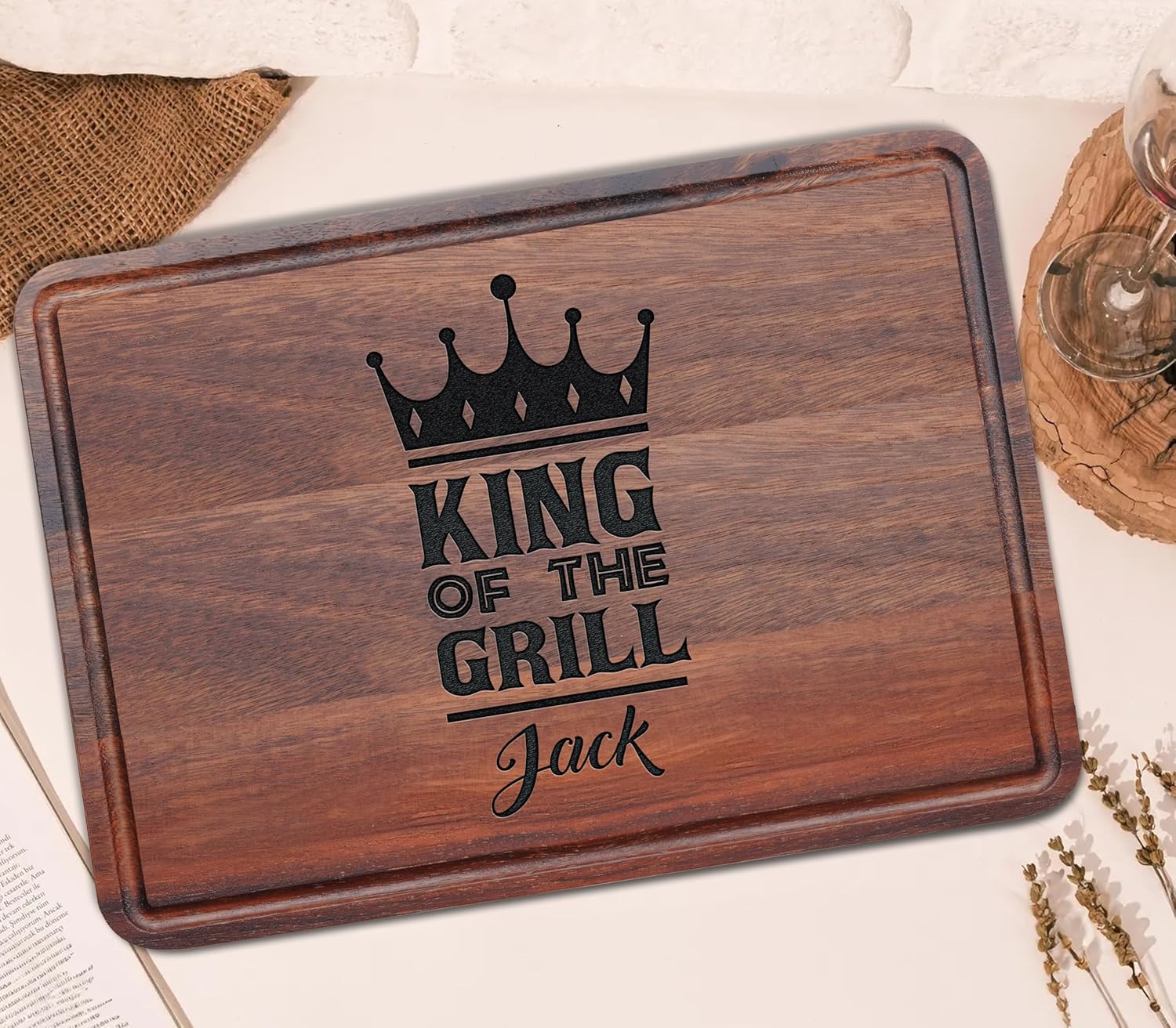 Personalized Cutting Board Gift for Men, Fathers Grilling Gifts for Christmas, Dad, Grandpa, Husband, Son, King of the Grill Cutting Board Gift for Papa, Birthday