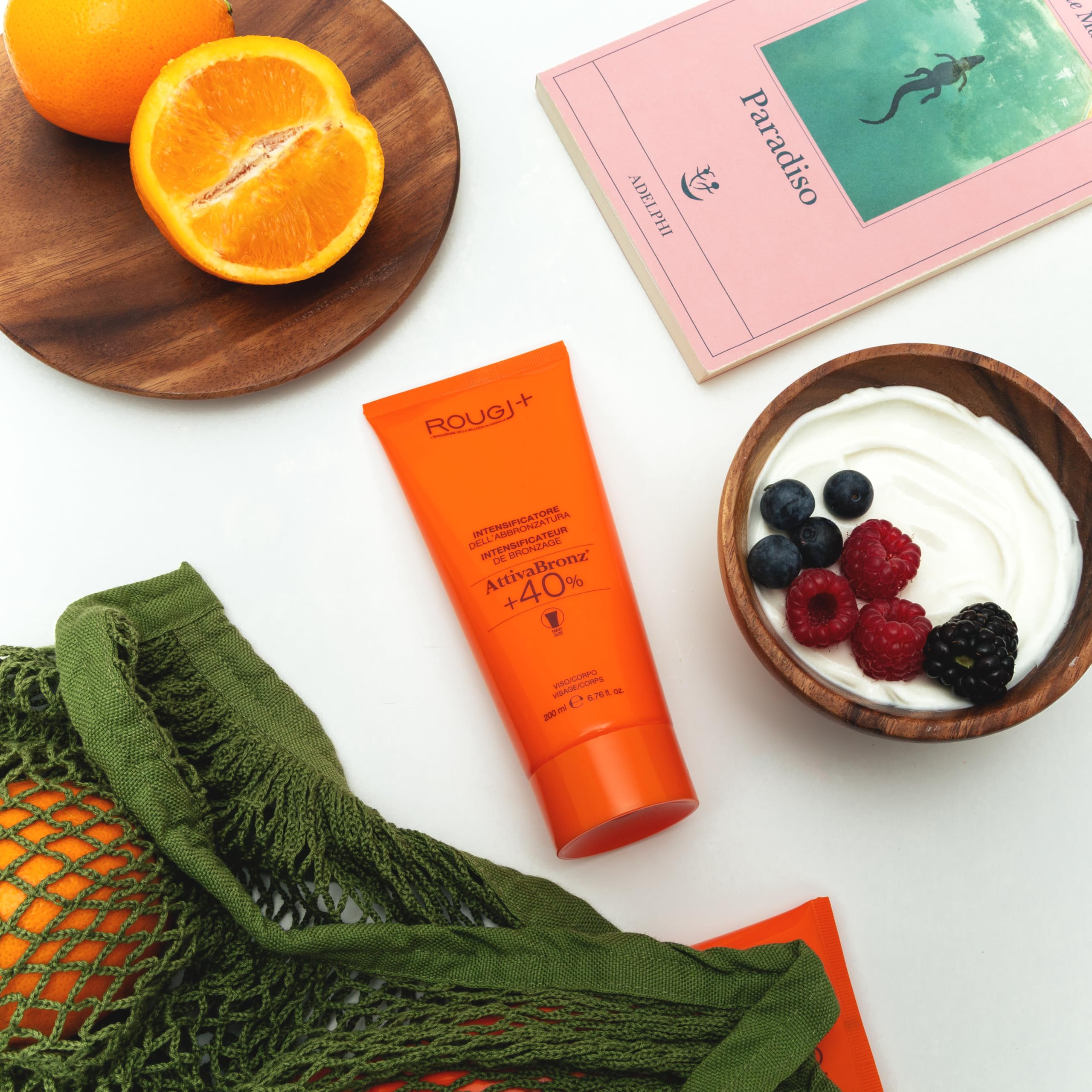 Rougj Crème Bronzante Corps au Bêta-Carotène 200 ml – Activateur de Bronzage Naturel avec Vitamine B2, Glycérine et Complexe UnipertanVeg – Crème Hydratante Sans Protection Solaire
