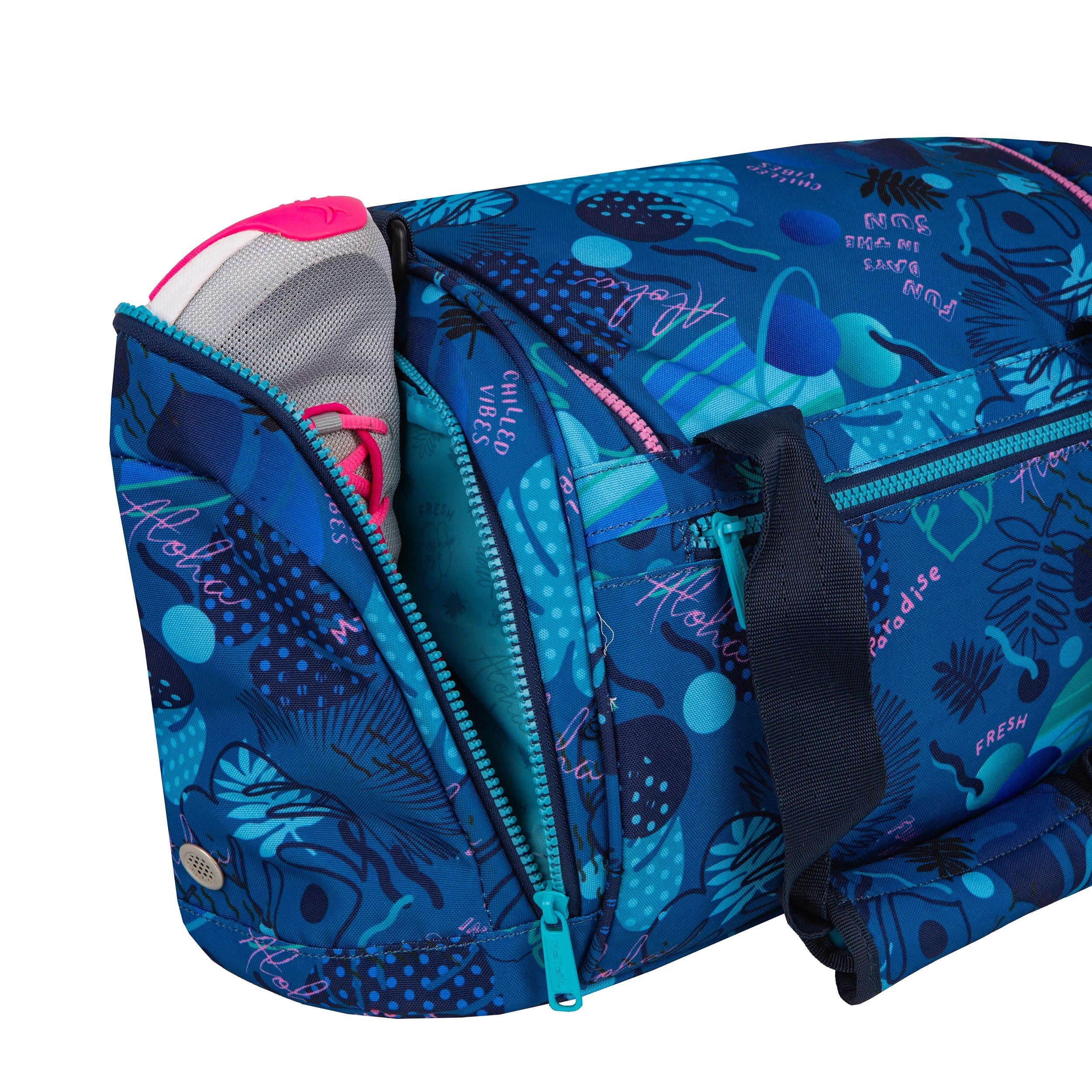 McNeill Stitch Sporttasche Kinder und Stitchfans – Offizielle Disney Lizenz Sporttasche mit Nassfach & Schuhfach – Sportbeutel für Schule, Sport und Freizeit – Verstellbarer Schultergurt