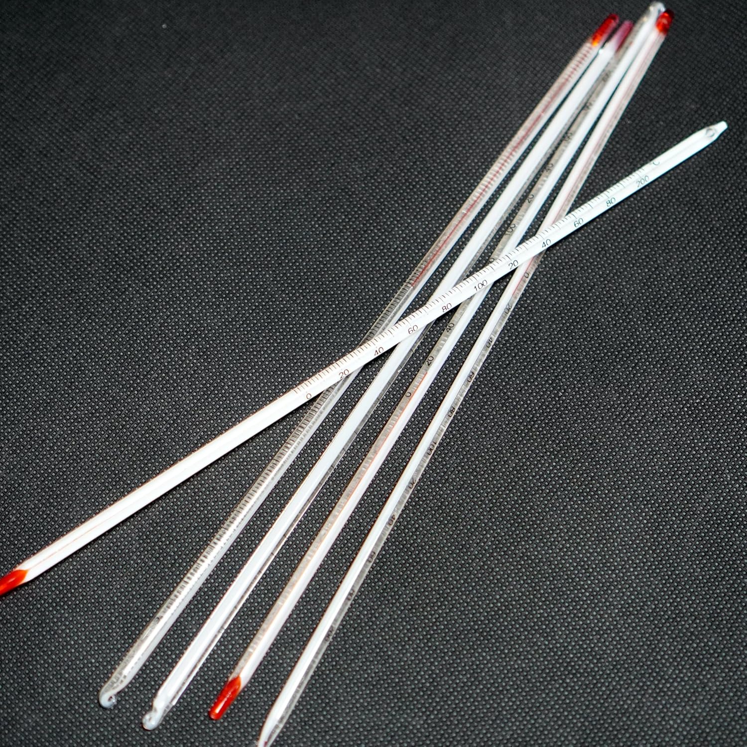 1pcs -Free Lab Glass Thermometer 0℃~200℃ & -30℃~100℃ for Accurate Temperature Measurement(0°C~200°C)