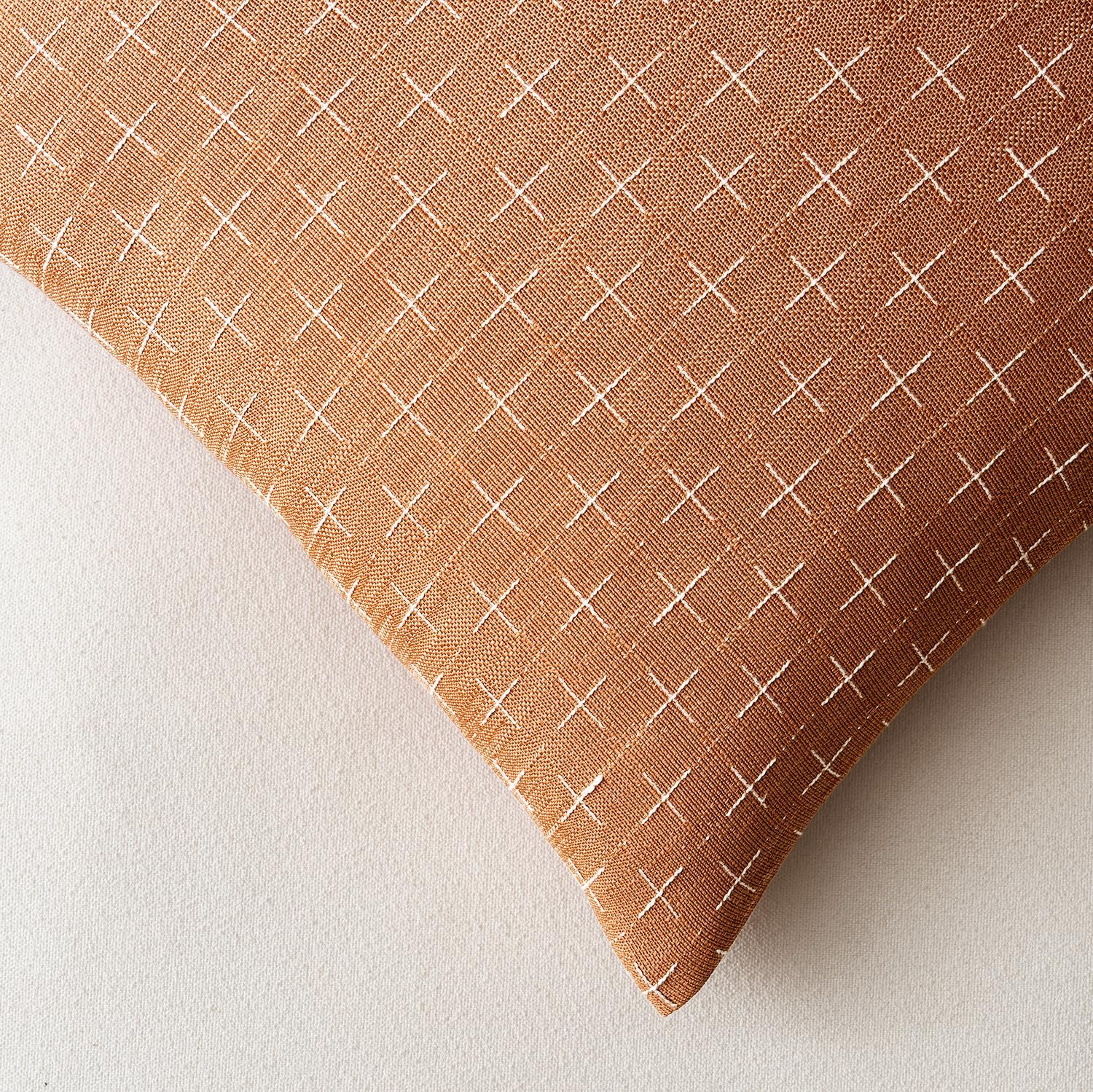 MIULEE Pack of 2 Decorative Burlap Linen Throw Pillow Covers Farmhouse Pillowcases Modern Rustic Woven Textured Cushion Cover for Sofa Couch Bed 18x18 Inch Brick