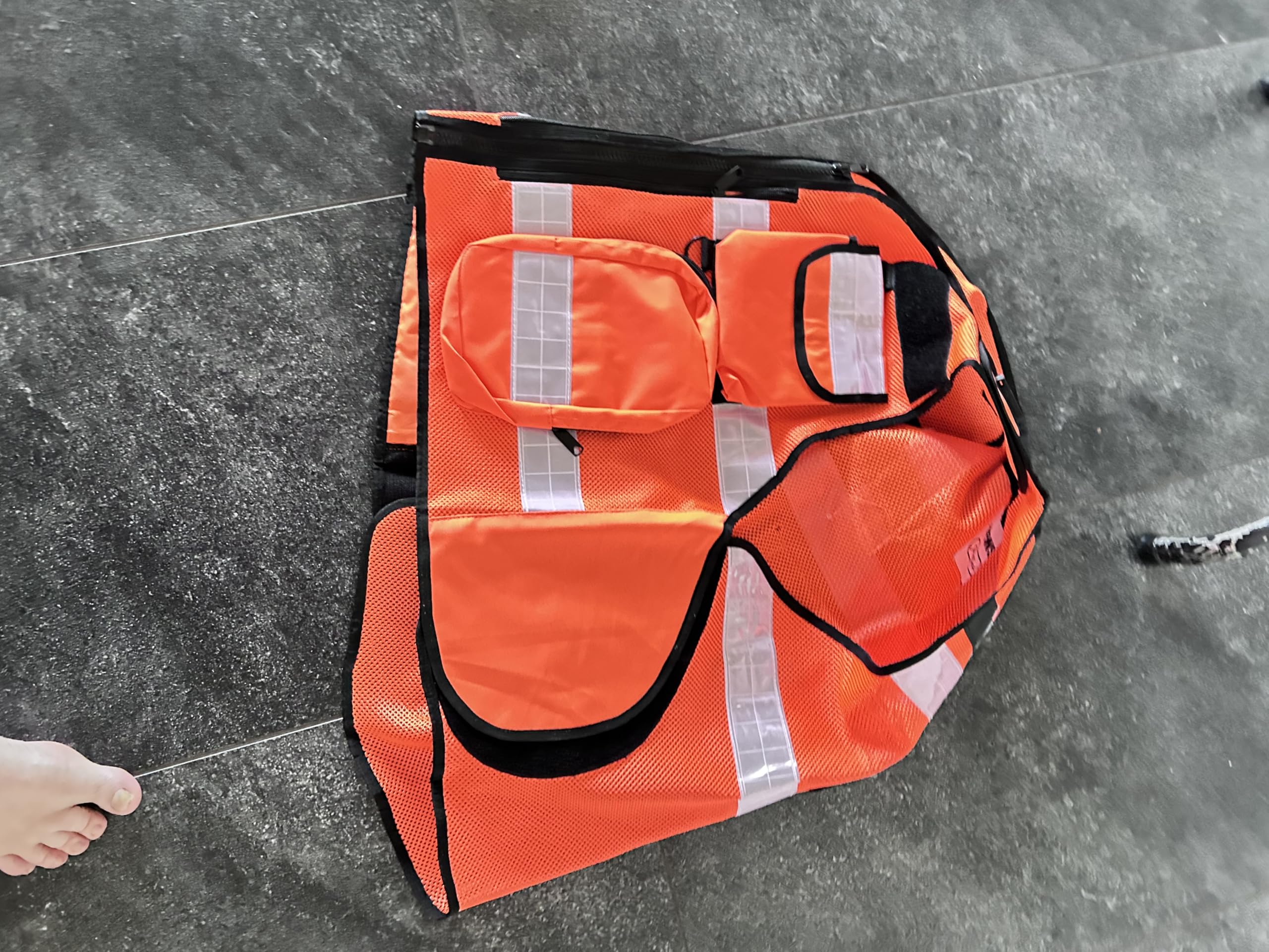 Sicherheitsweste Reflexmaterial Weste Orange 212 Patch Security | Reflektierend, Multifunktionsweste, Schutzweste, Wachschutz, Einsatzweste