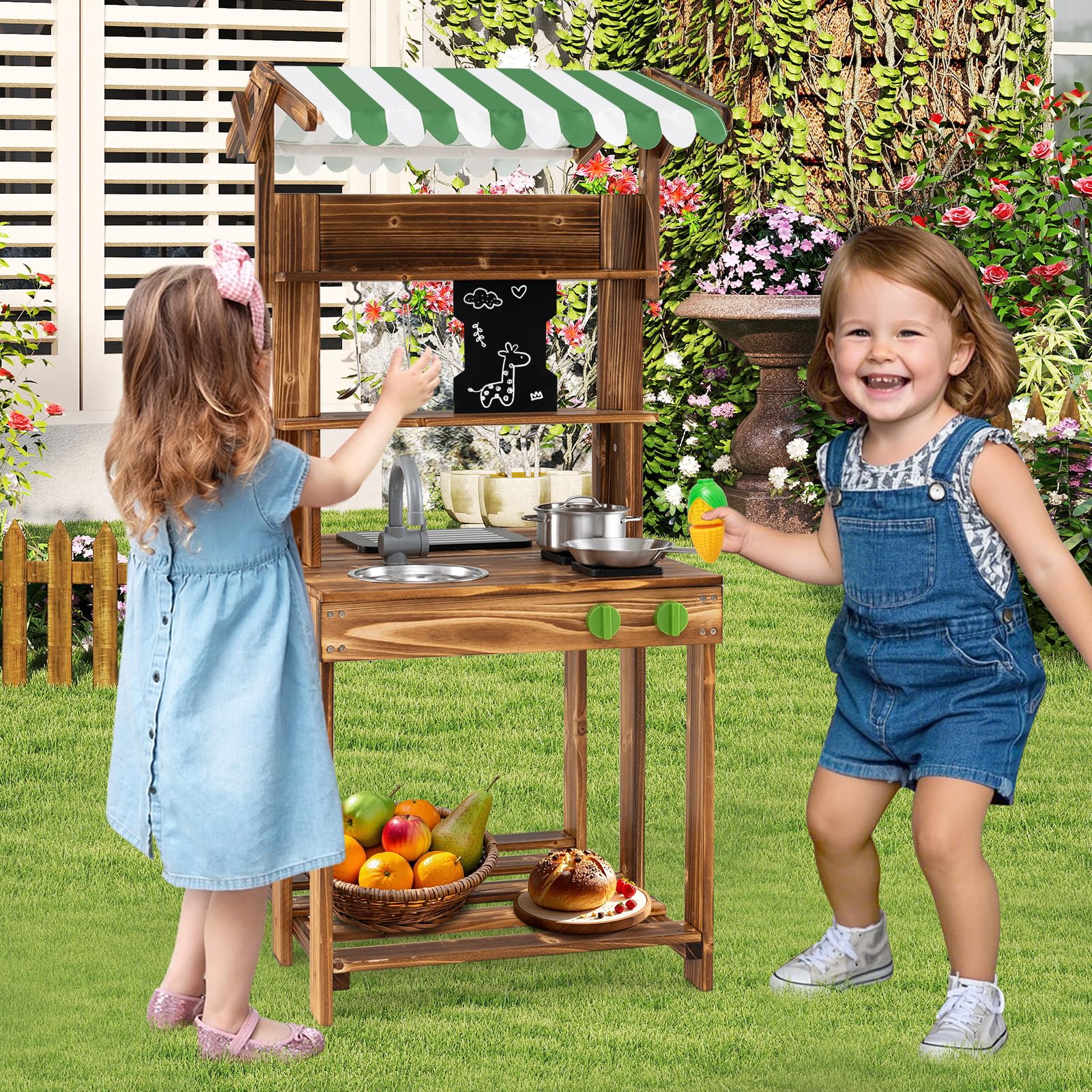 GOPLUS Matschküche für Kinder Outdoor, Kinderküche doppelseitig aus Holz, Spielküche mit Sonnendach, Tafel, Spüle und Wasserhahn & Zubehör, für Jungen und Mädchen ab 3 Jahren