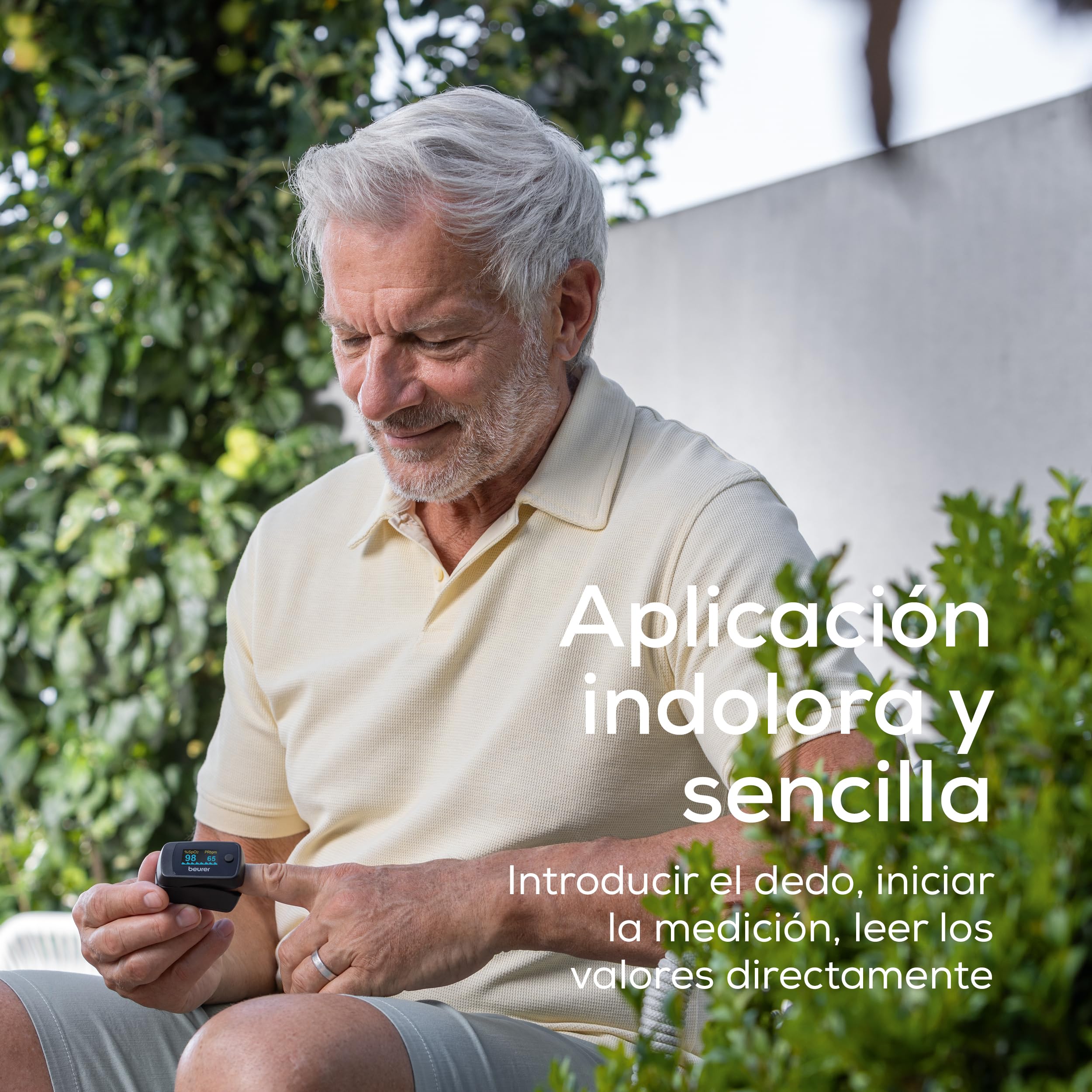 Beurer PO 45 Pulsioxímetro, medición de la saturación de oxígeno (SpO2), la frecuencia cardíaca (pulso) y el índice de perfusión (PI), uso indoloro, pantalla en color
