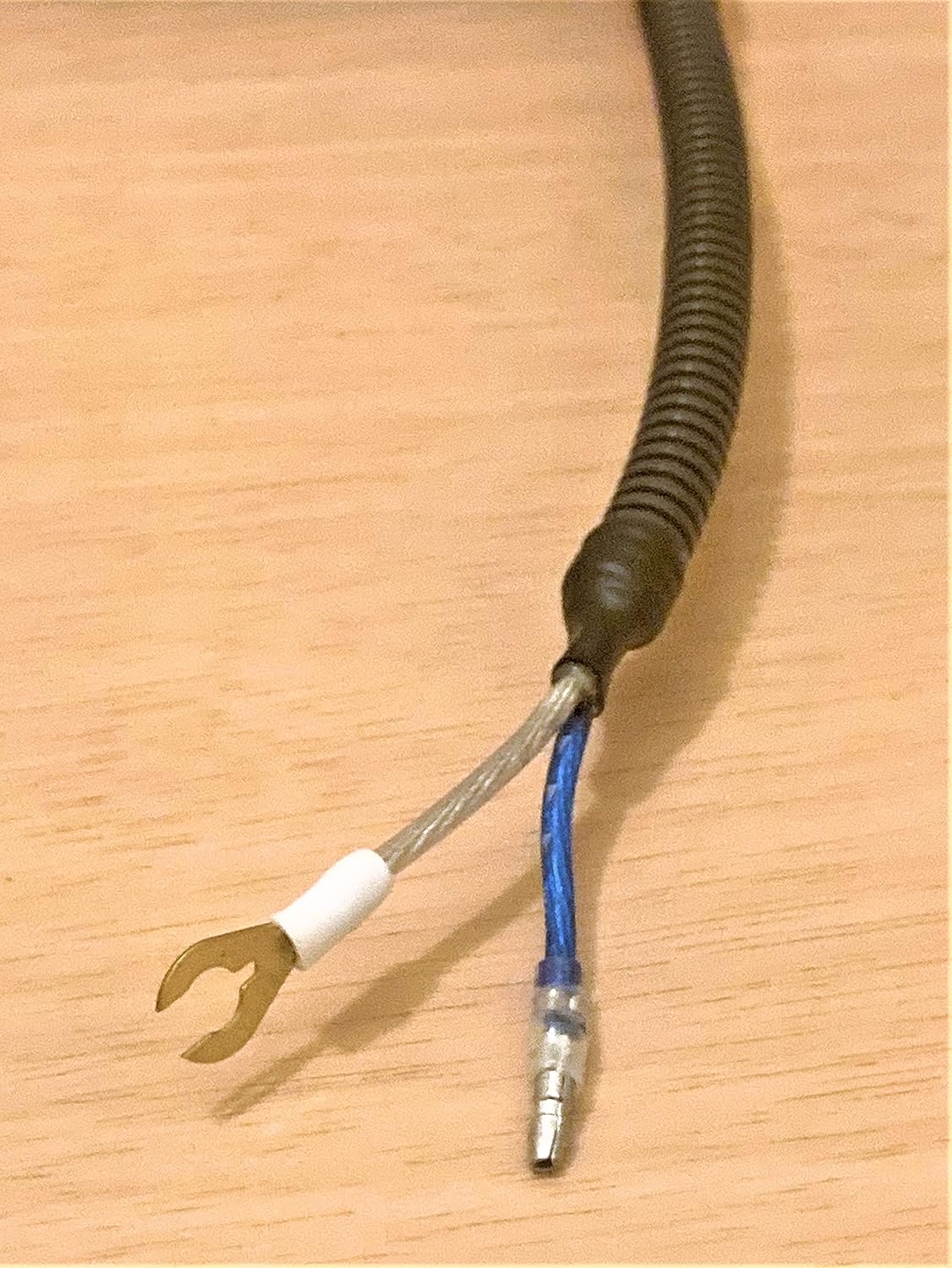 【極美品】西陣織染匠「美吉」「纐纈絞り」「蝶々疋田文様 有職紋様 四季の花」 極美品】西陣織染匠「美吉」「纐纈絞り」「蝶々疋田文様 有職紋様 四季