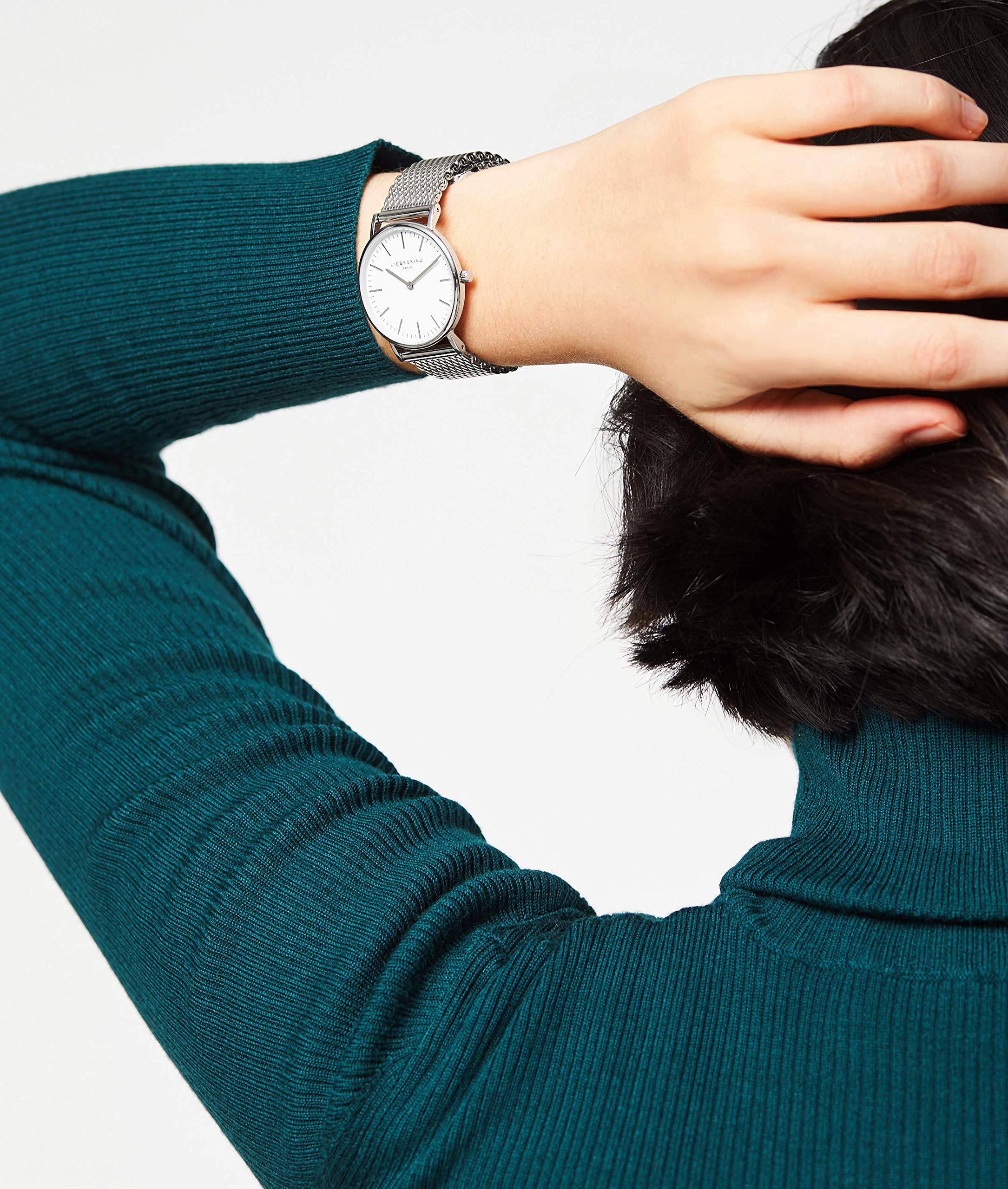 Liebeskind Damen Analog Quarz Armbanduhr mit Edelstahlarmband silberfarben