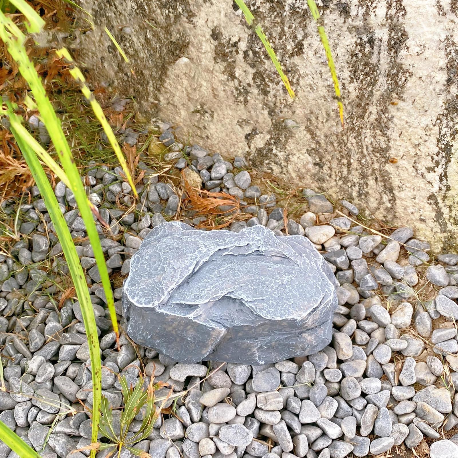 Sicuro per Nascondere Chiavi in Roccia Finta per Giardino o Cortile Esterno Design di Grandi Dimensioni Nascondi una Cassetta di Sicurezza per Chiavi di Riserva per l'Esterno in Resina