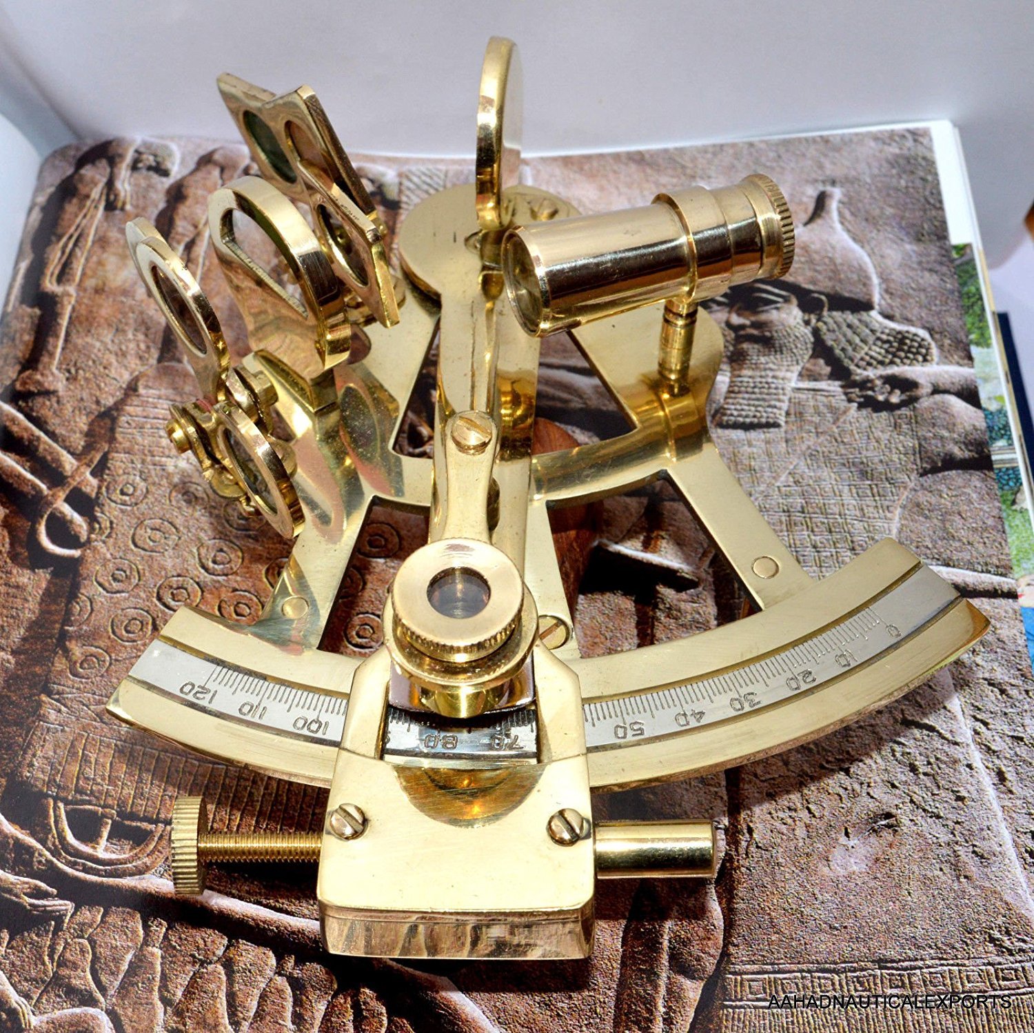 Instrument de travail nautique laiton massif 10,2 cm pour sublimer votre étagère de salon