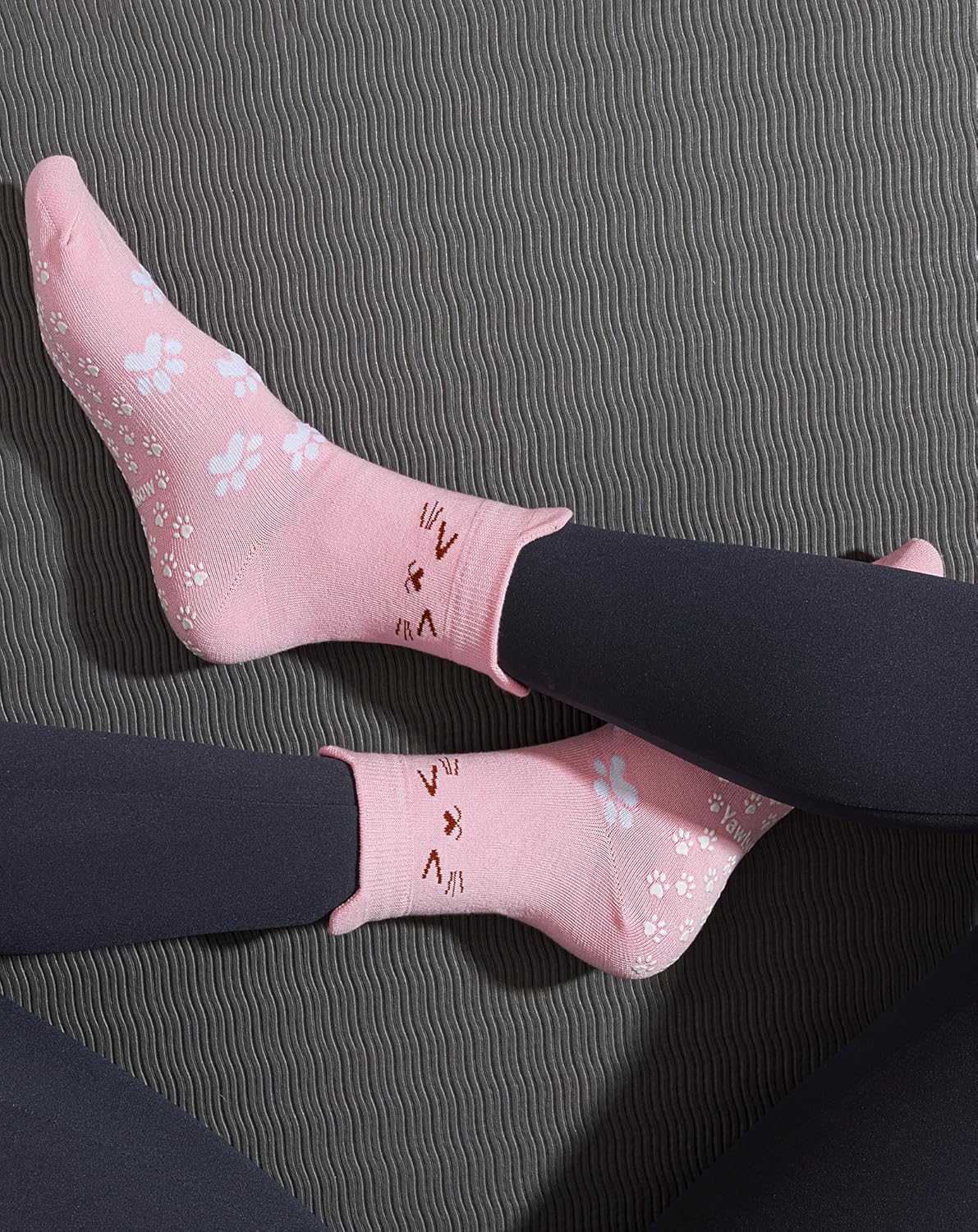Yawlsow Pilates Grip Socks for Women Cute Yoga Grippy Non Slip Non Skid Cat Socks with Cat Paw Gripper for Barre Workout - Image 5