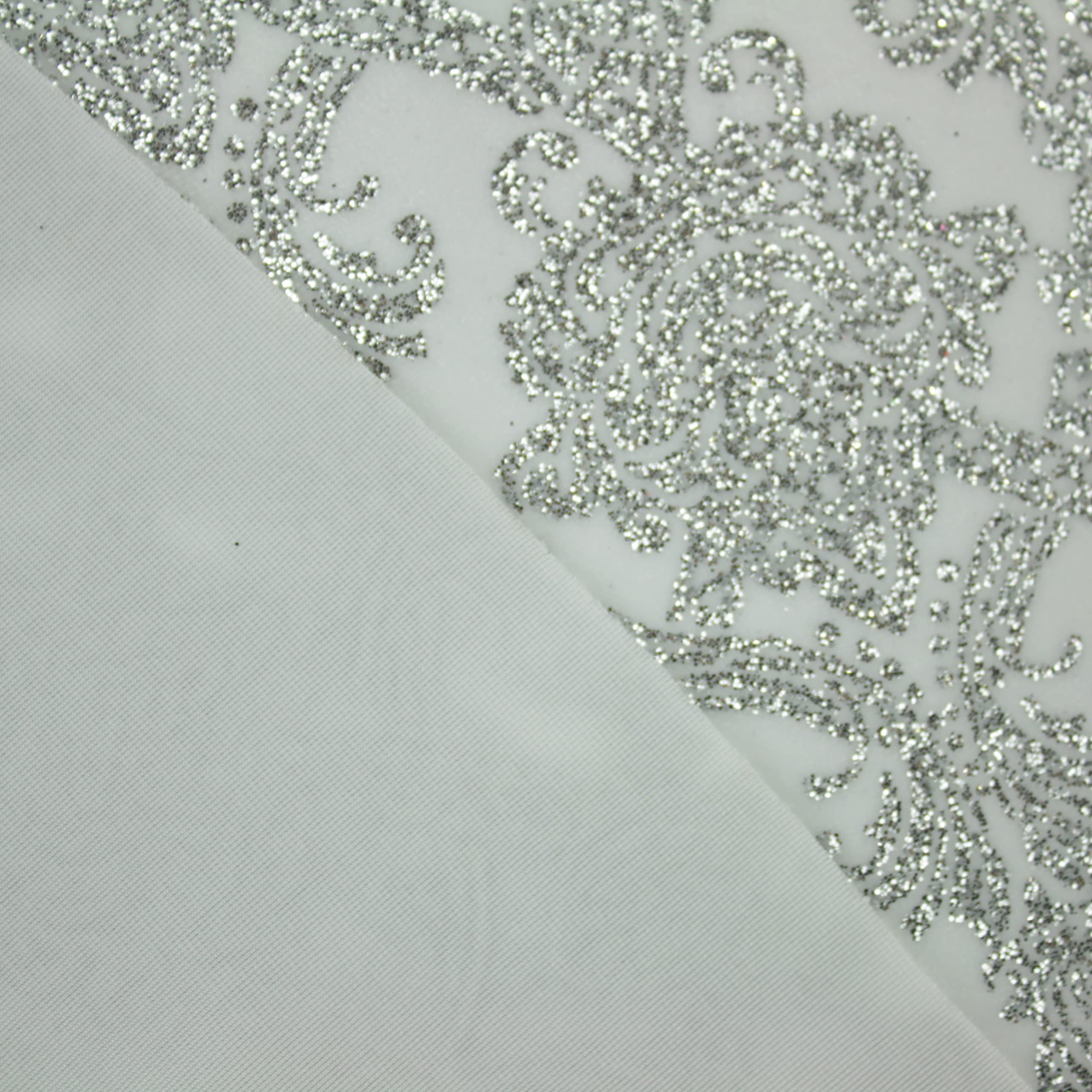 TELA DE TERCIOPELO BLANCO CON ESTAMPADO VICTORIANO DE PURPURINA PLATA POR METROS ANCHO 150cm (5)