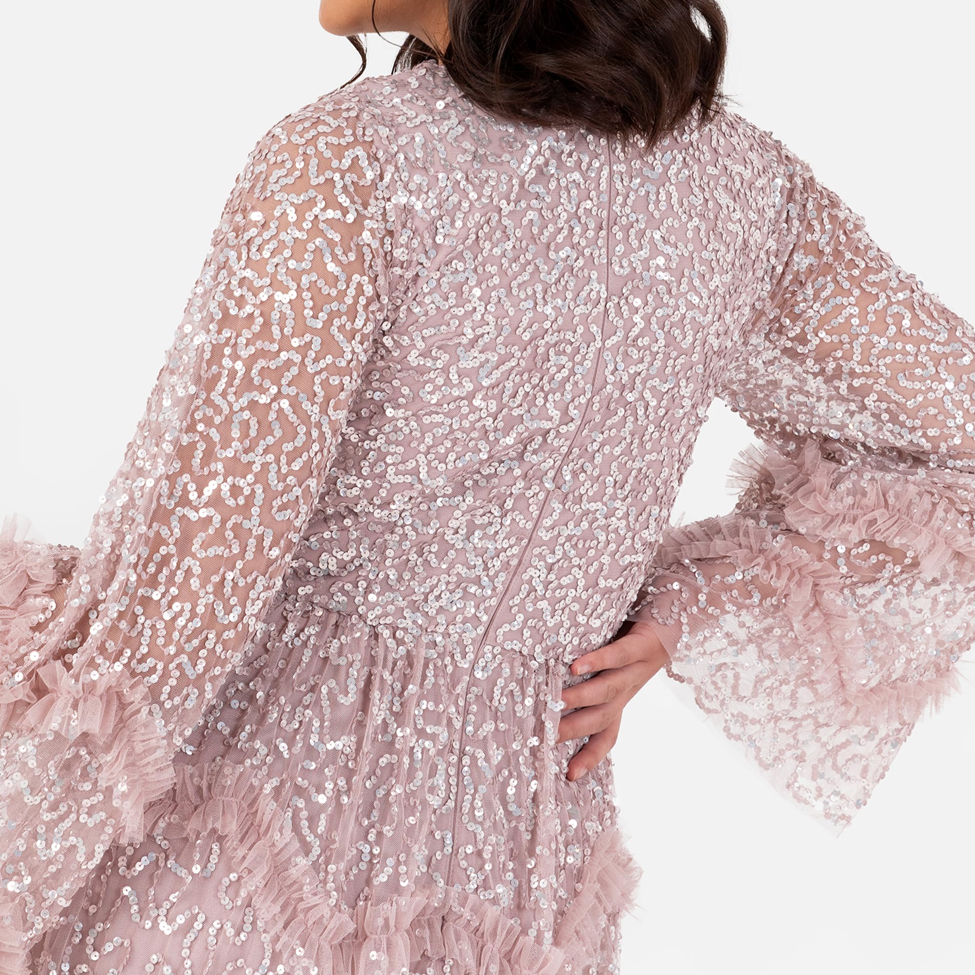 Maya Deluxe Damen Women's Maxi Dress Ladies Modest Round Neck Long Bell Sleeve Sequin Embellished Tiered Ruffle A-line Bridesmaid Prom Dress (1er Pack)