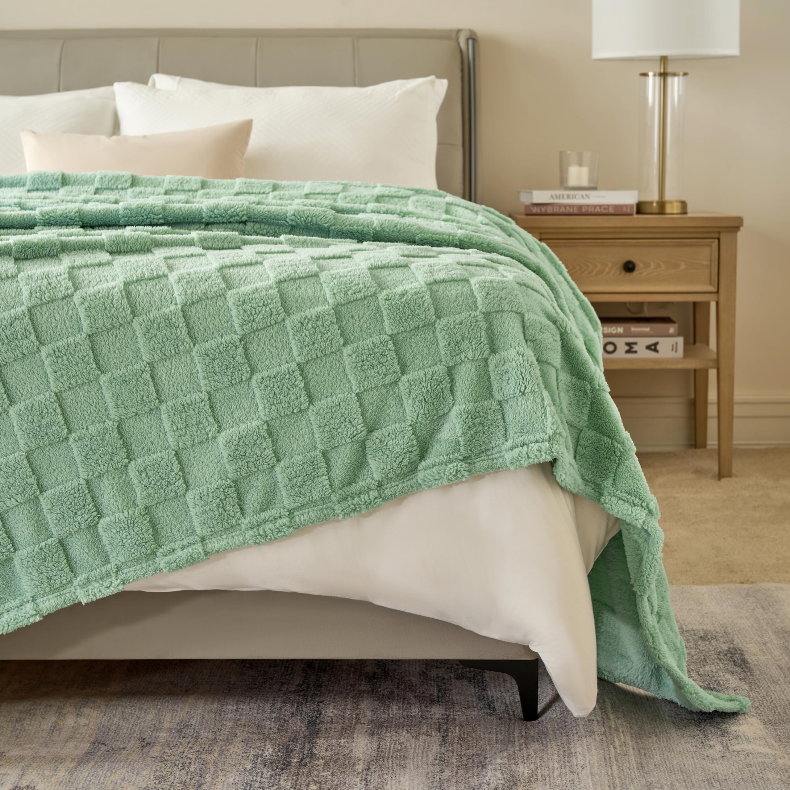 Joiedomi Coperta morbida Queen a quadri verde salvia 228 x 228 cm per letto, coperta calda in flanella, regalo per donne, mamme e ragazze