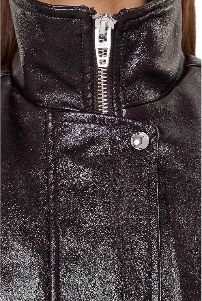 Женская куртка Blank NYC Hot Brew Leather Bomber, цвет: Коричневый — фото 3