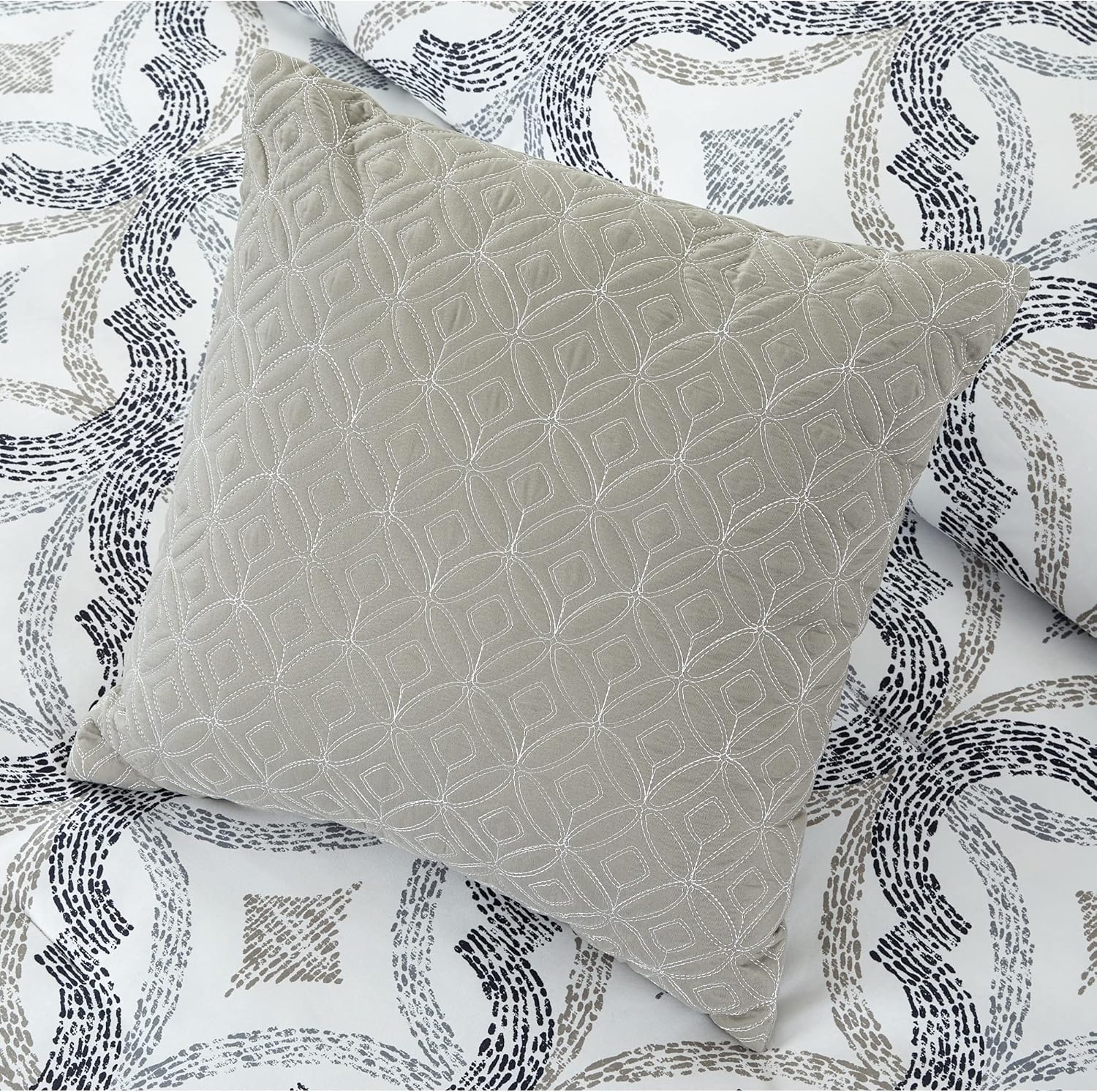 Modern Threads - Capri Collection Comforter Set - Reversible Microfiber - Elegant Printed Bed Set - Includes Comforter, Sheets, Shams, & Pillow - Luxurious Bedding Queen