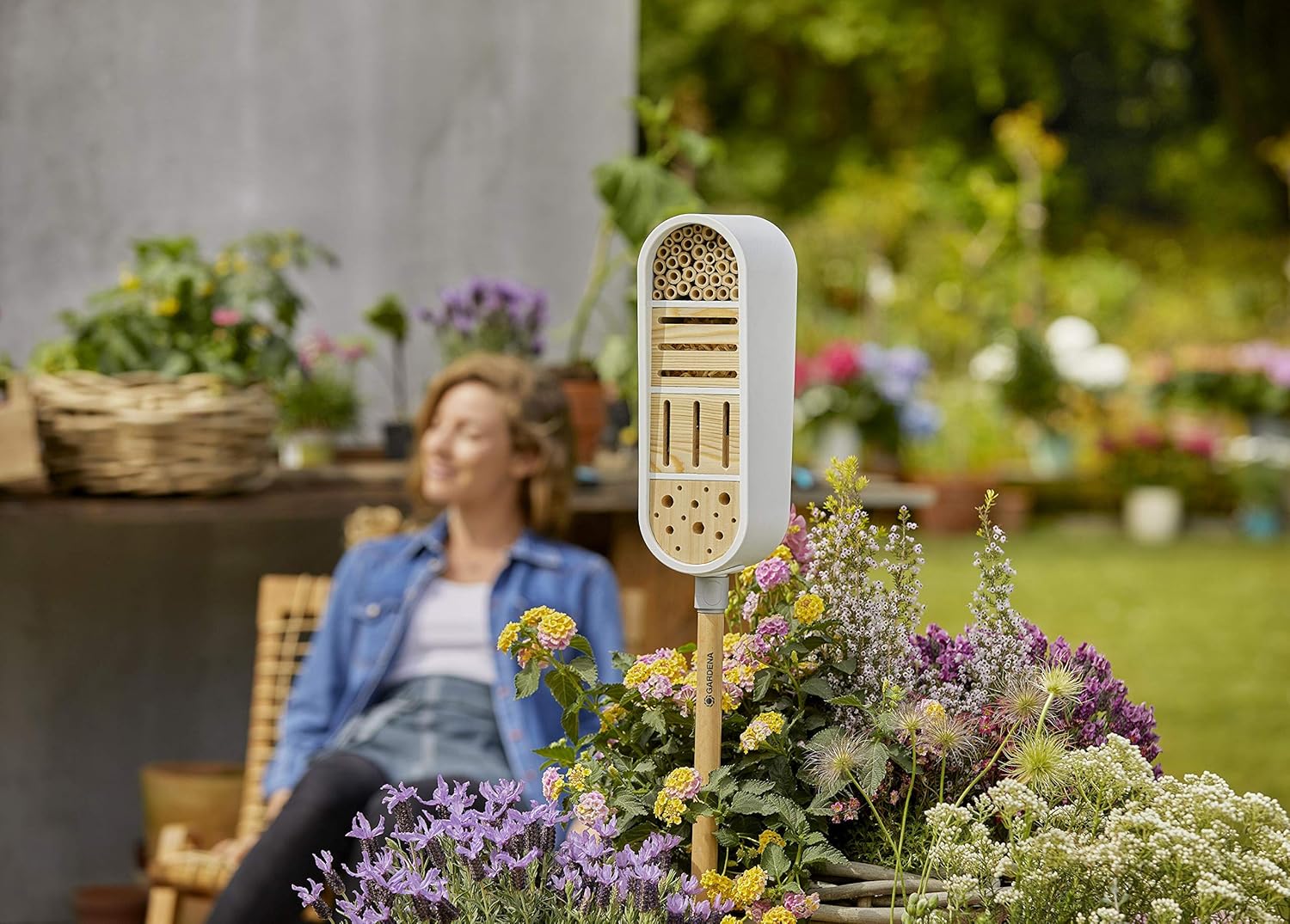 Gardena ClickUp! Insect Hotel: Protective House That Promotes biodiversity, Weatherproof, usable All Year Round, Fixes securely to The Ground (11370-20)