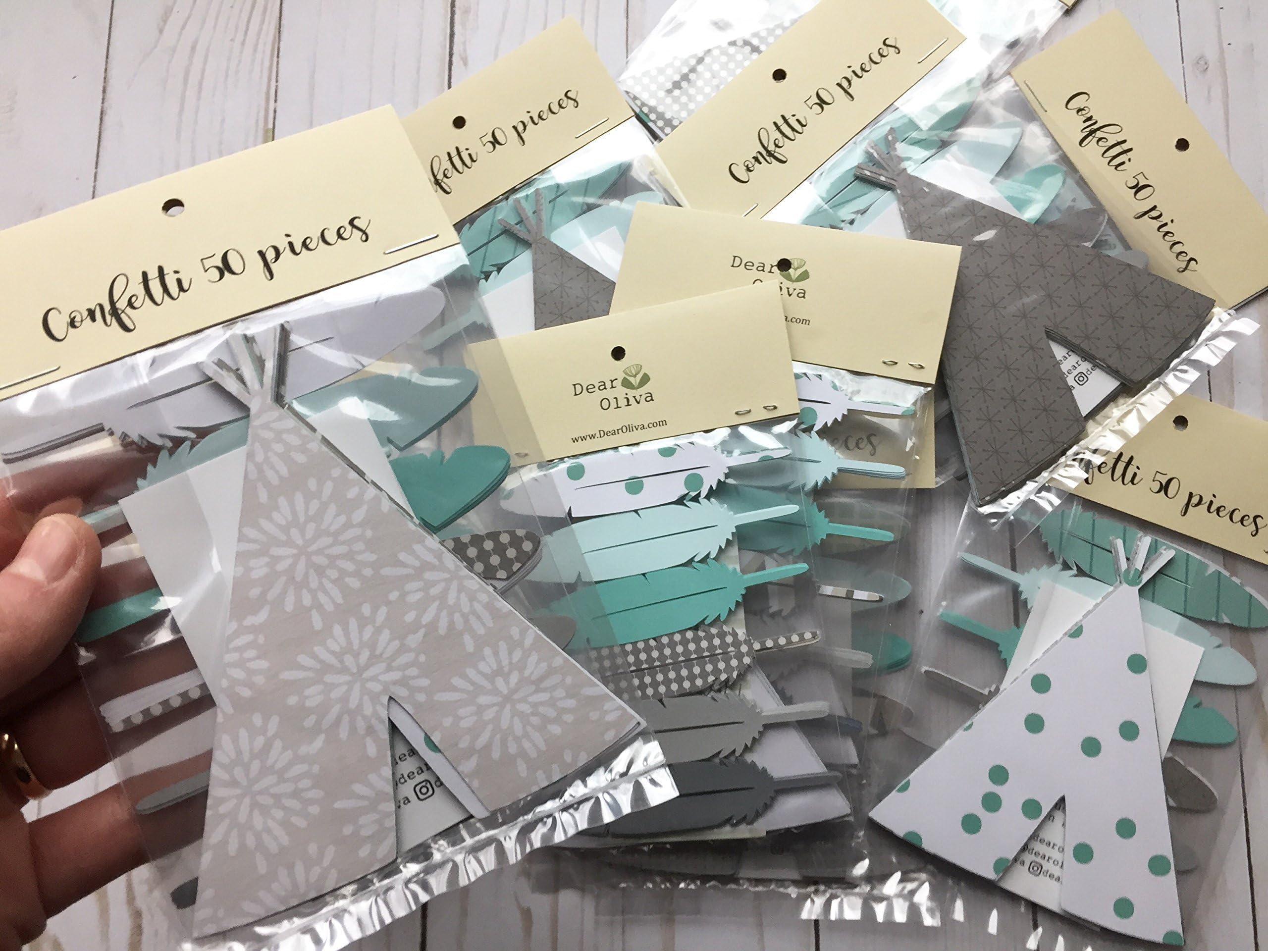 60 Feather and TeePee Confetti (Mint Gray)