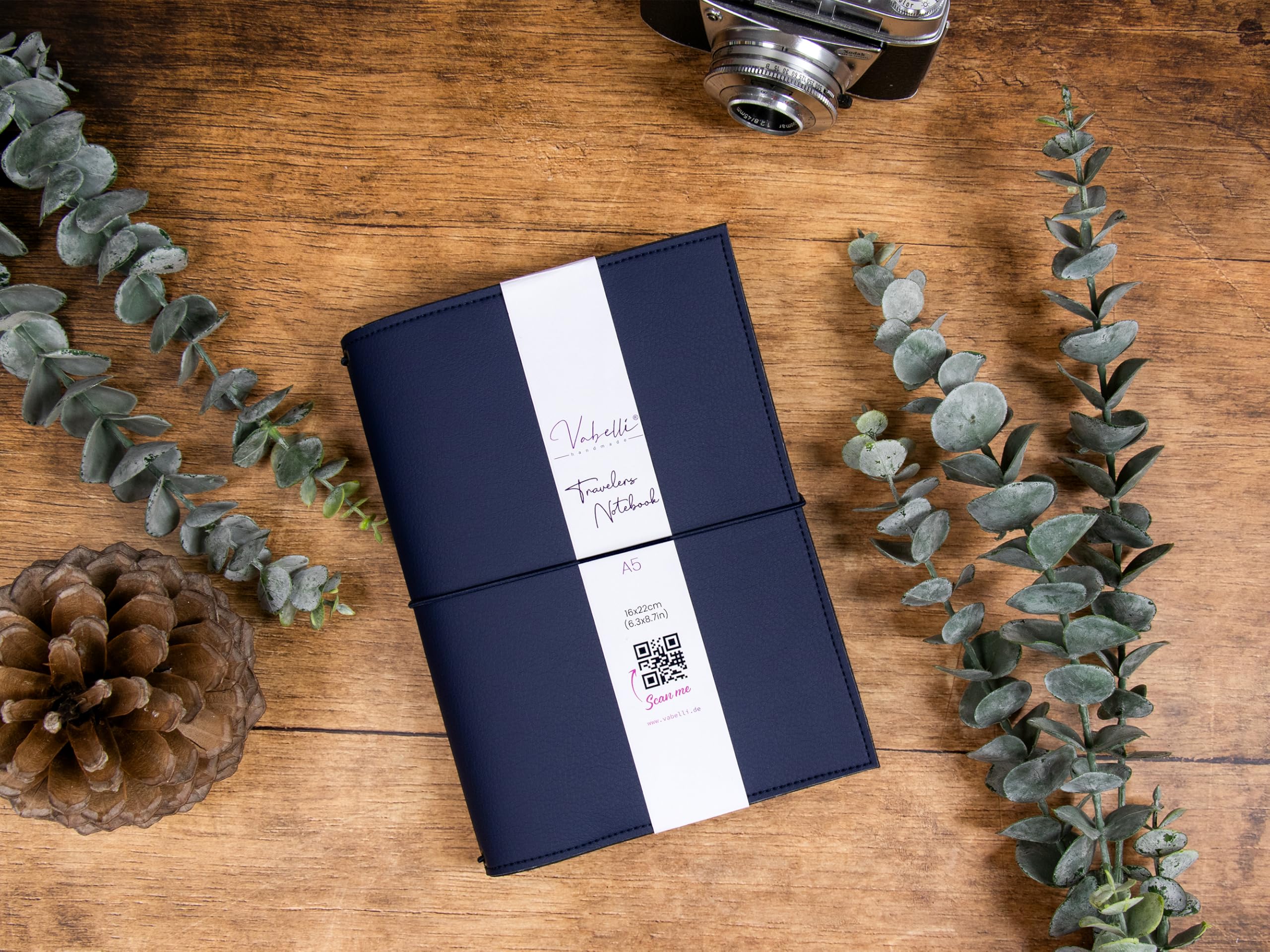 Travelers Notebook, indigo, – verschiedene Größen, nachfüllbar – Handmade Journal aus Kunstleder, Platz für 2 Hefte, optional mit Notizheften, dots oder blanko, undatiert