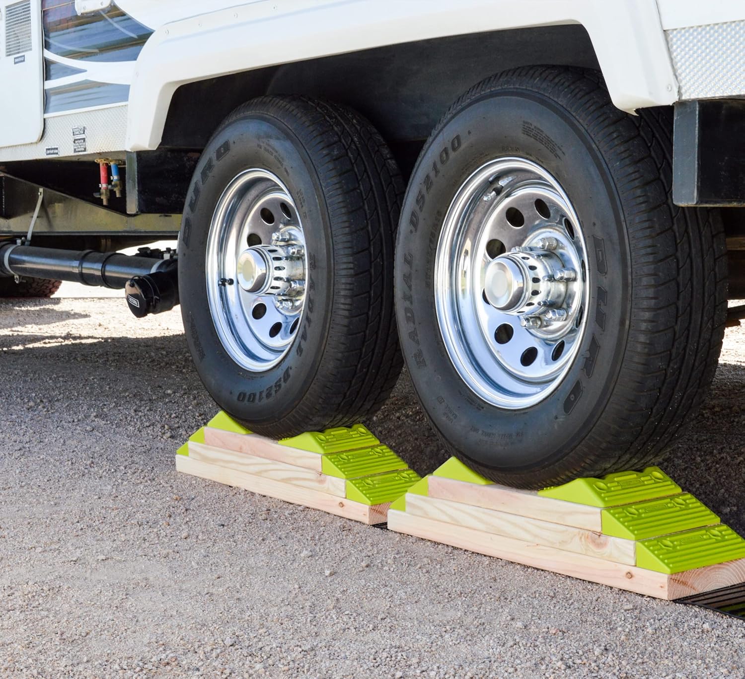 Hopkins Endurance RV Leveling System Kit with Graduated Level : Automotive