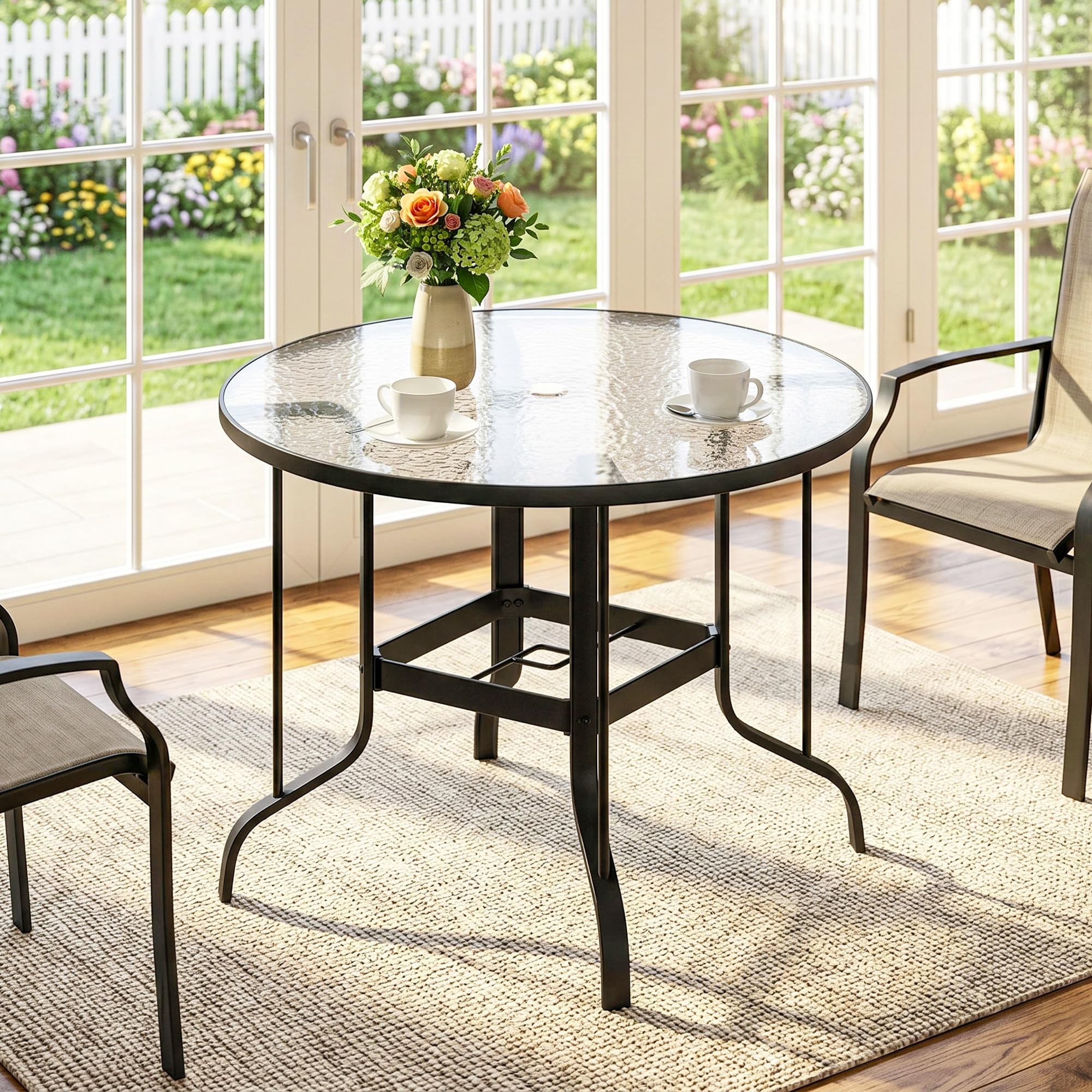 Outsunny Tavolo da Giardino Rotondo per 4 Persone Max Ø96.5x71 cm Nero | Con Foro per Ombrellone, Tavolo da Esterno, Metallo e Vetro Temperato