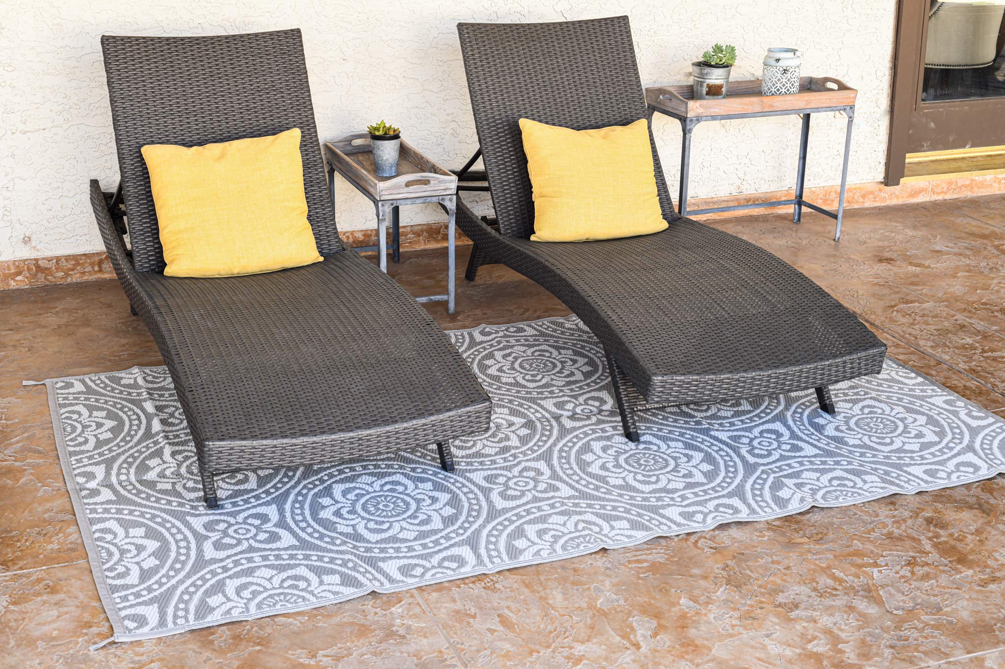 Stylish Camping 258106 8-feet by 10-feet Reversible Mat, Plastic Straw Rug, Large Floor Mat for Outdoors, RV, Patio, Backyard, Picnic, Beach, Camping - Boho Mat (Grey/White)