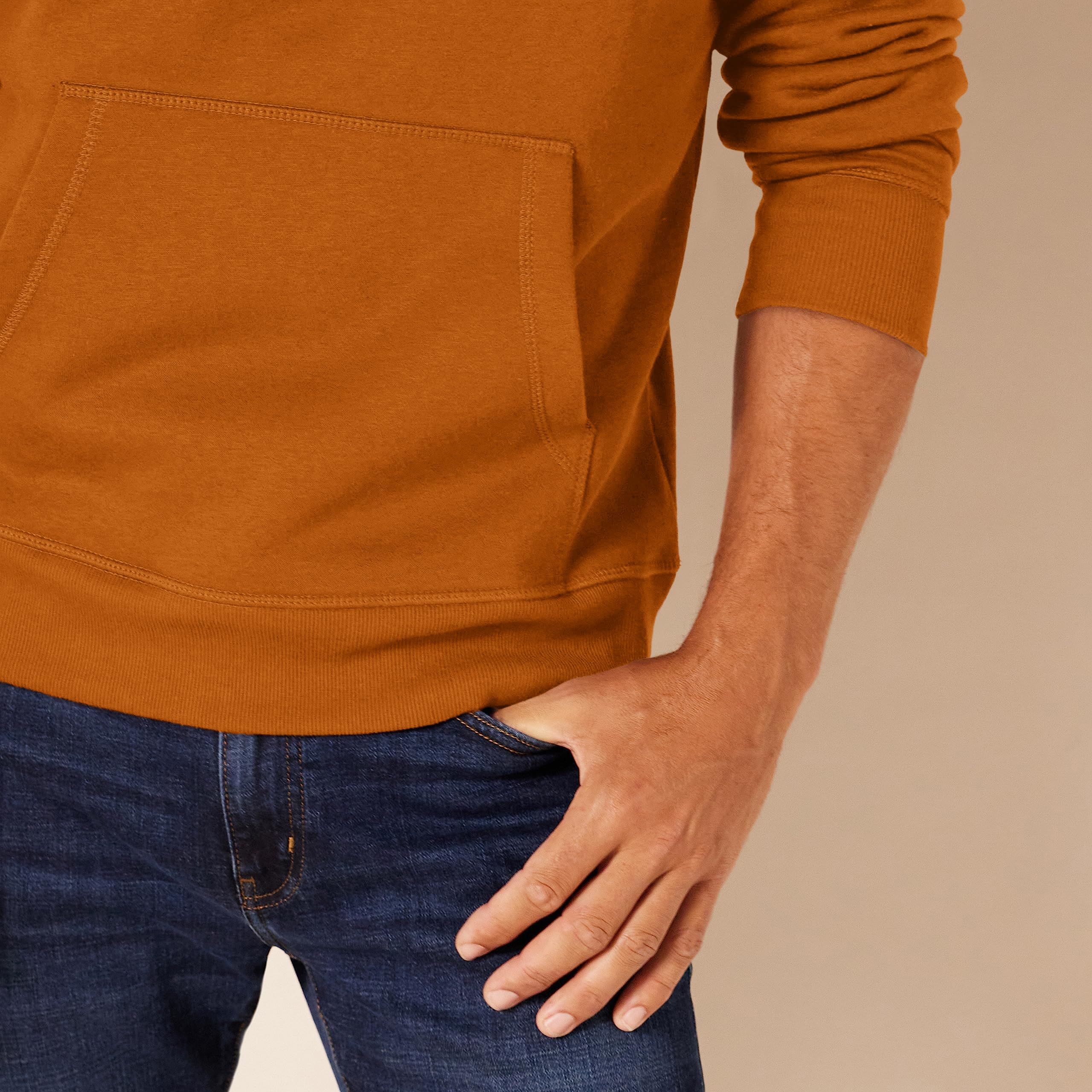 Amazon Essentials Felpa con Cappuccio, Non Apribile, Disponibile in Taglie Big & Tall Uomo