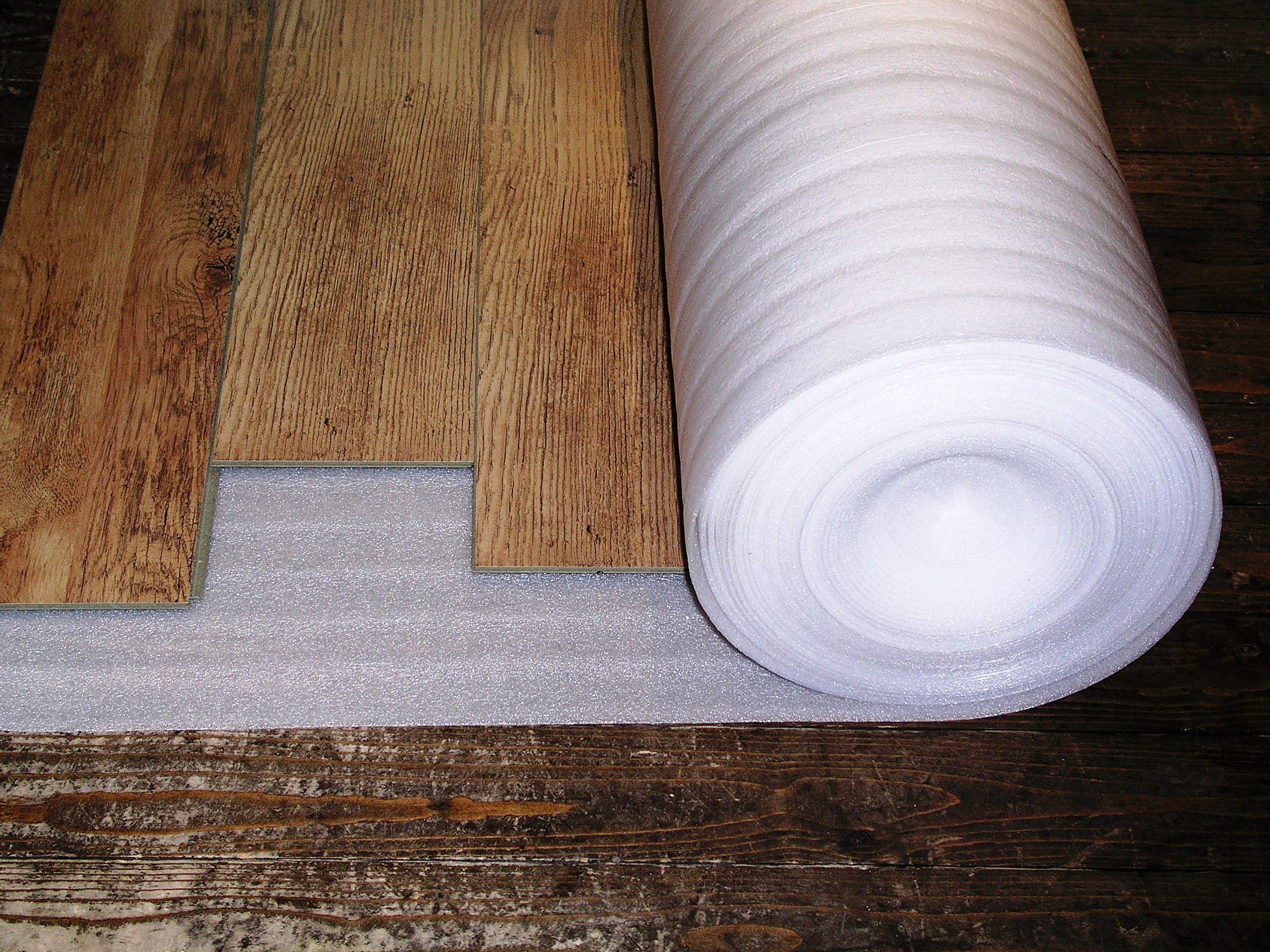 TotalPack Schaumstofffolie, ideal zum Verpacken, Umzug, Isolierung, Schutzunterlage (500 mm x 200 m, Farblos)