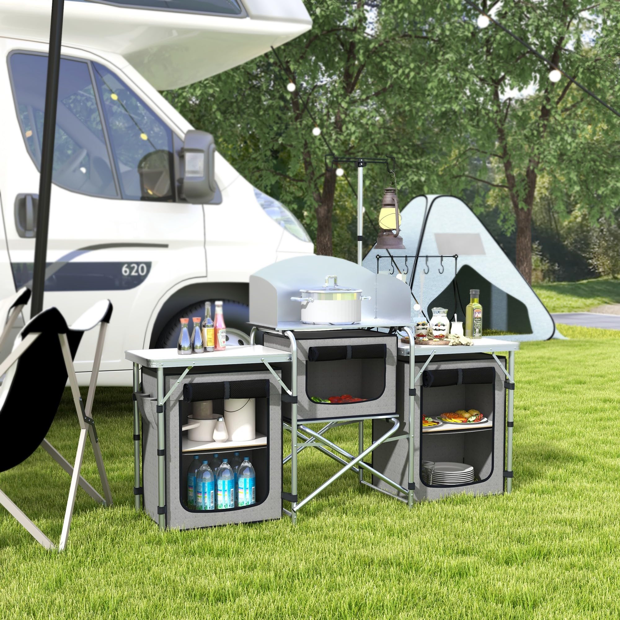 Outsunny Meuble de Cuisine pour Le Camping avec Rangement, Table d'extérieur Pliante Station de Cuisson en Aluminium avec 3 placards en Tissu, Pare-Brise, Support d'éclairage, Sac de Transport Gris