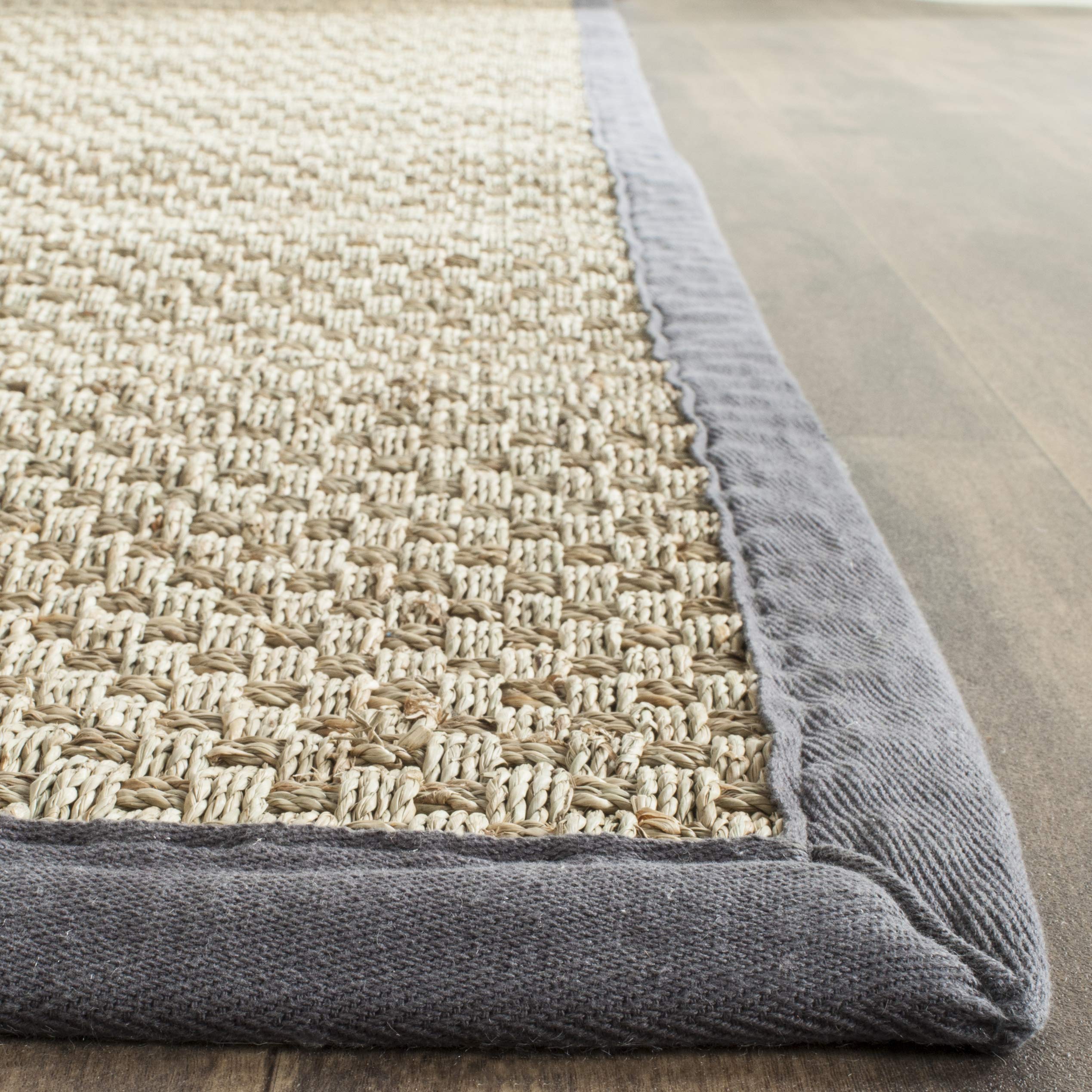 Safavieh Natural Fiber Rug for Living Room Dining Room, Bedroom, Natural Fiber Collection, Short Pile, in Natural and Black - Image 2