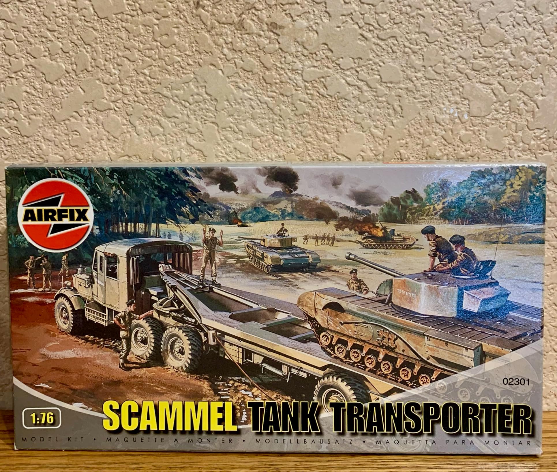 Vintage Classics Set - A02301V Scammel Tank Transporter - Plastic Model Tank Kits for Adults & Children 8+, Set Includes 107 Pieces, Sprues & Decals - 1:76 Scale Model Tank Set