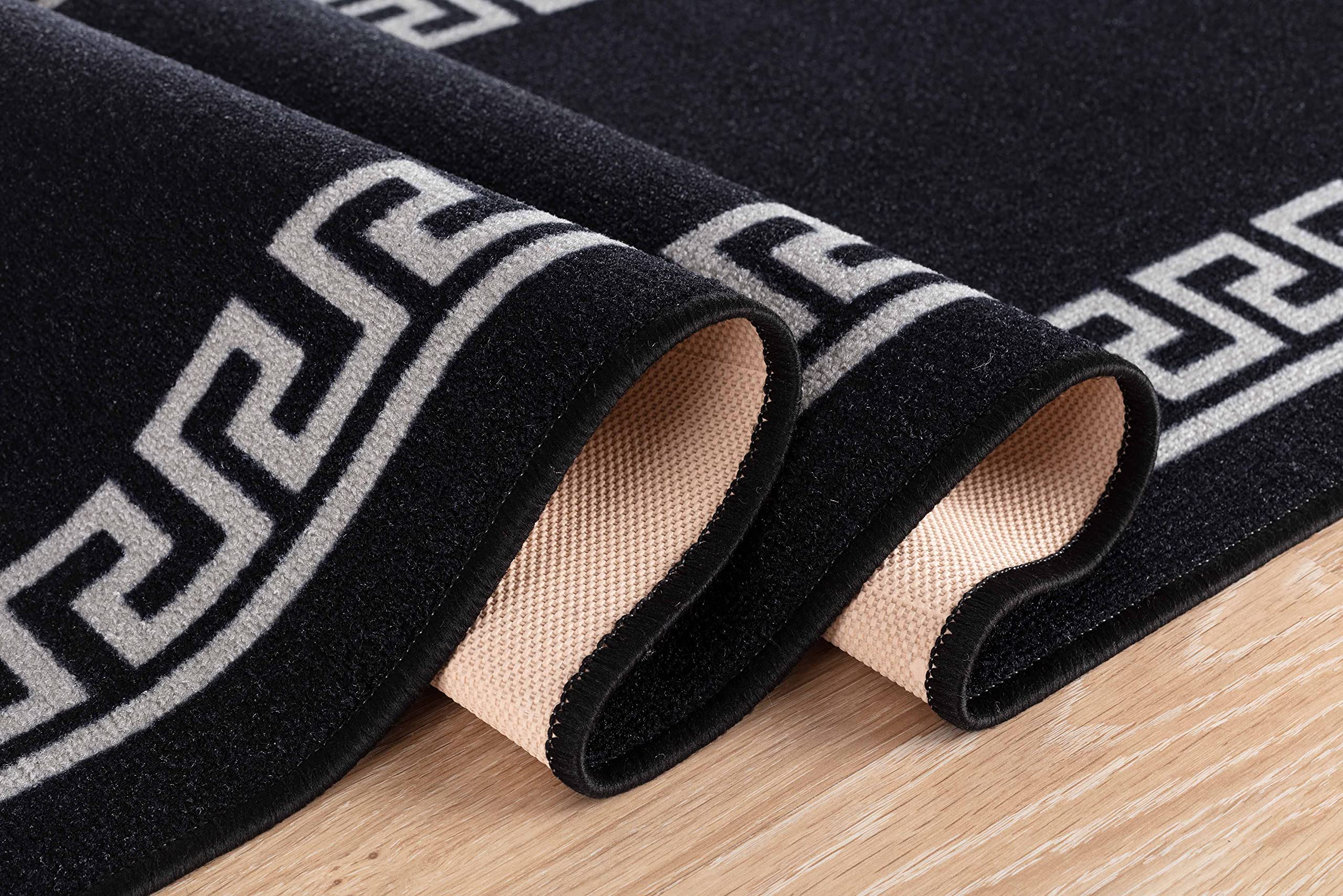 Gullambo Washable Floor Mat - Non Slip Super Absorbent Dirt Trapper - Indoor/Door Mat, 67x120cm, Black