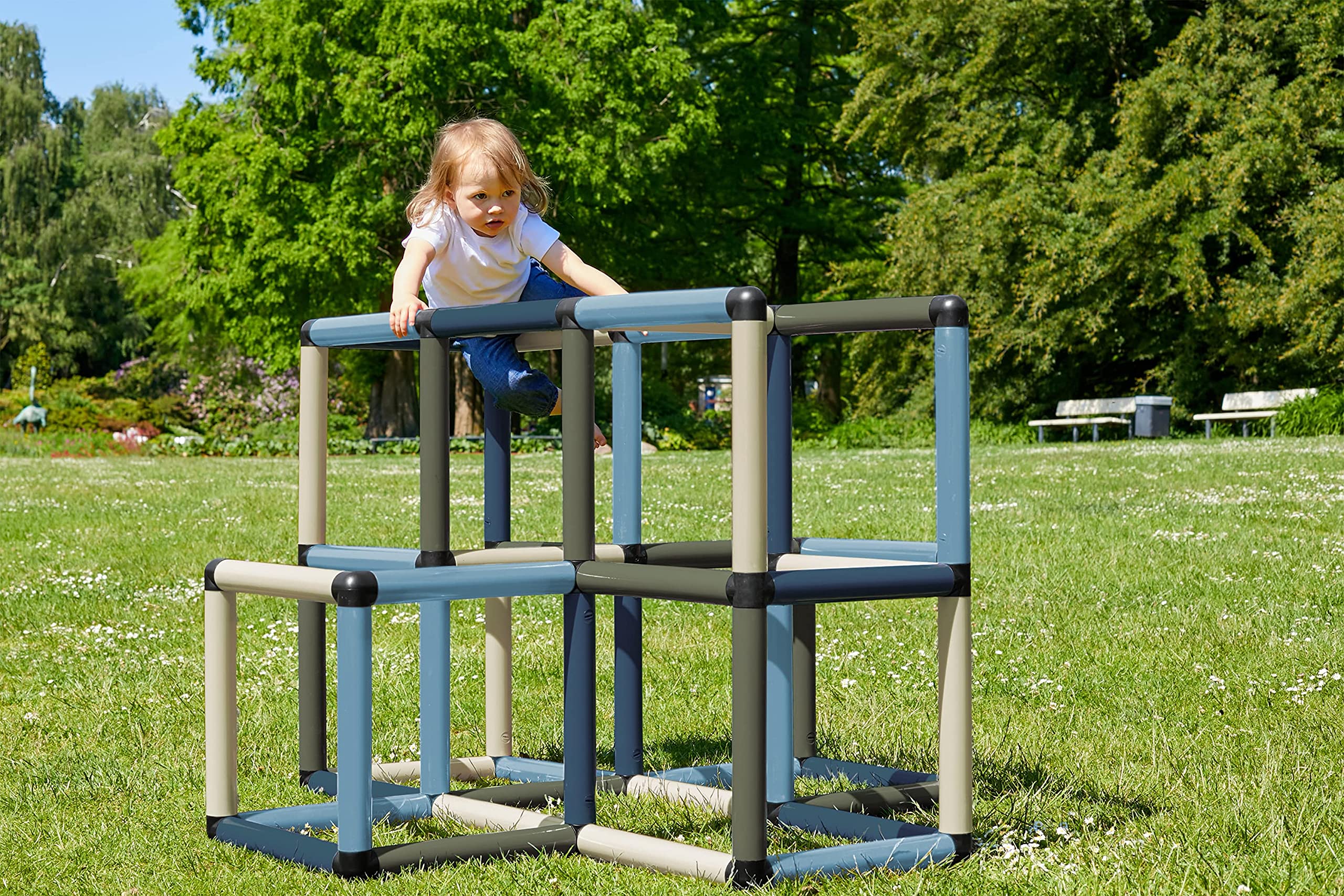 Quadro Kletterpyramide Home – modulares Klettergerüst für Kinder, 237 Teile, ab 12 Monaten, Indoor/Outdoor, UV-stabil, Made in Germany