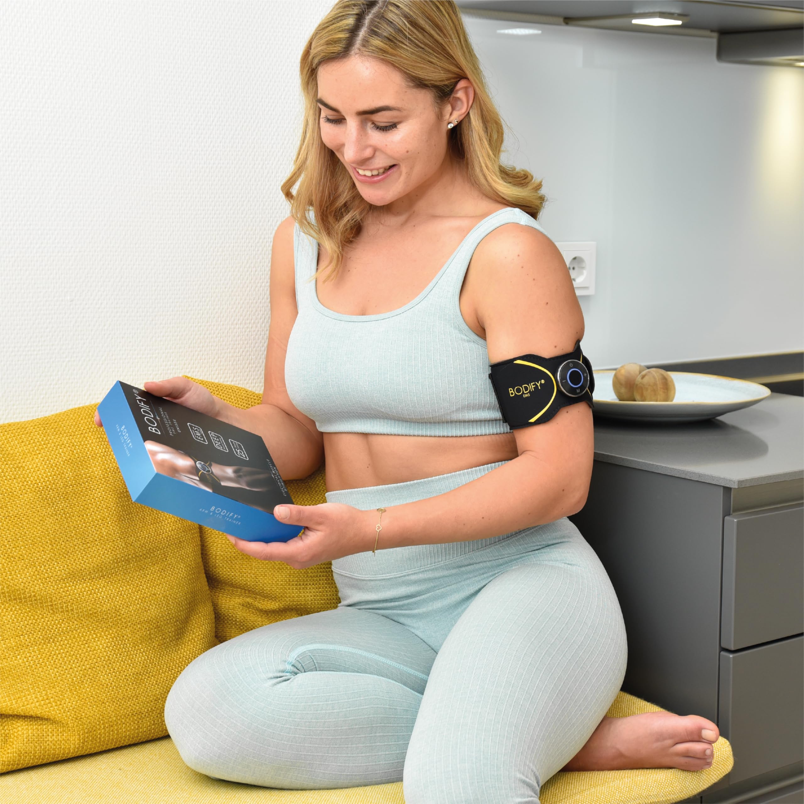 Bodify® 2in1 EMS Arm & Bein Trainer Pro - Gezielte Stimulation der Arm & Bein Muskulatur! - Muskelaufbau - Stimulationsgerät Arm Bein Muskeln – Muskeltrainer für Männer und Frauen DAS ORIGINAL