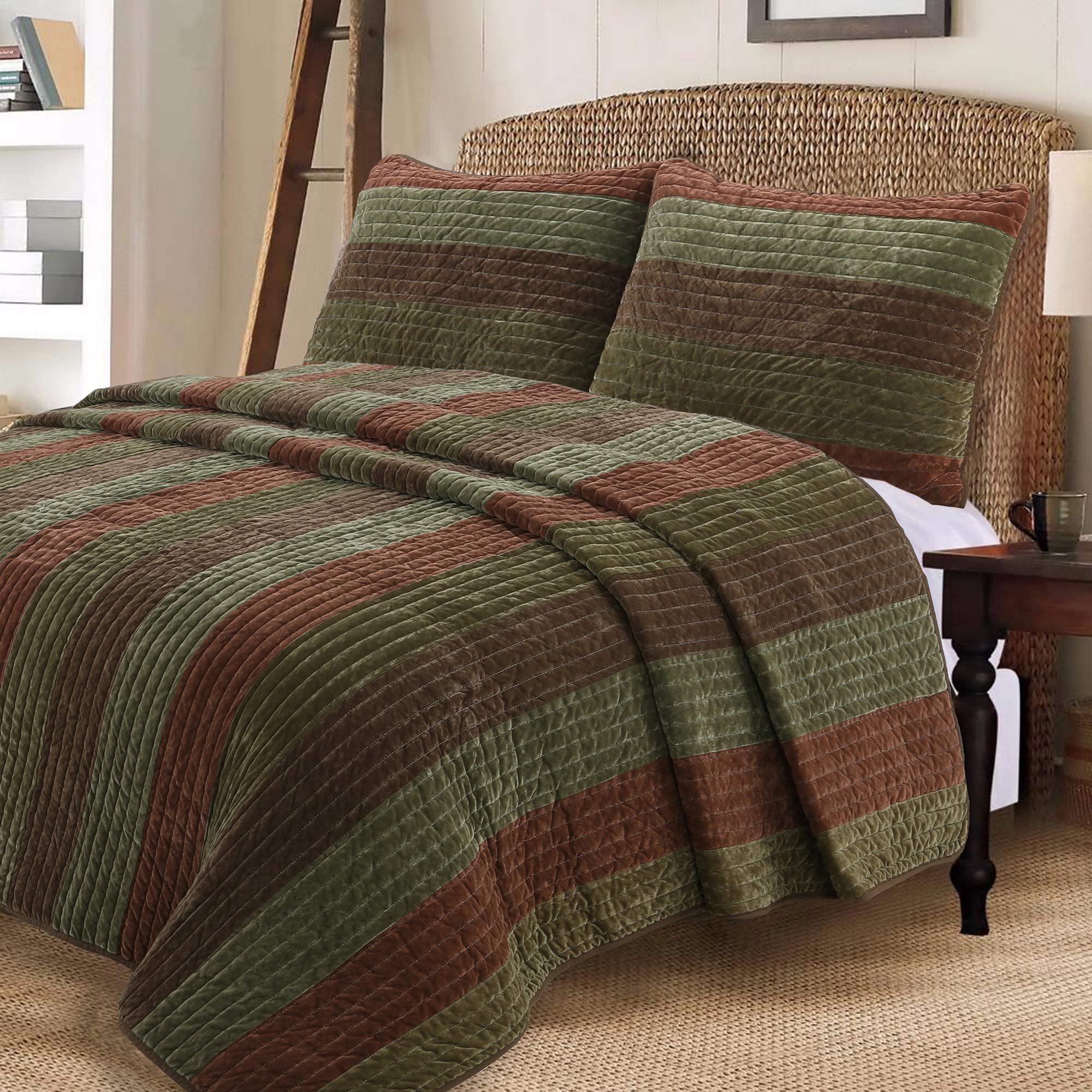 Cozy Line Home FashionsHand Piecing Rhett Dark Brown Sage Green Bold Striped Velvet Reversible Quilt Bedding Set, Coverlet, Bedspread for All Seasons (Brown Sage, Queen - 3 Piece)