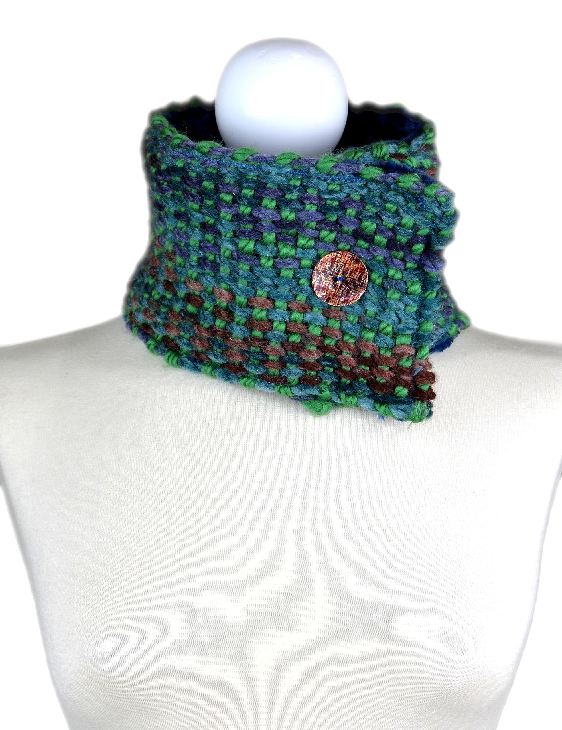 Cuello tejido a mano para mujer. Bufanda tejida a mano para mujer.