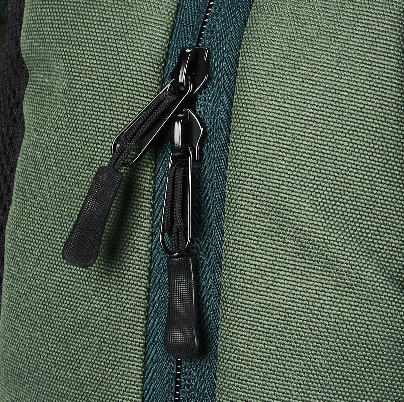 Amazon Basics Canvas Laptop Backpack Bag for up to 15 Inch Laptops - Forest Green