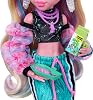 Monster High Bebek, Lagoona Mavisi Crop Top ve Sportif Maxi Etek Evcil Hayvan Balık Neptuna ve Shell Güneş Gözlüğü, Atıştırmalık ve Çanta, JHK33 gibi 7 Aksesuar